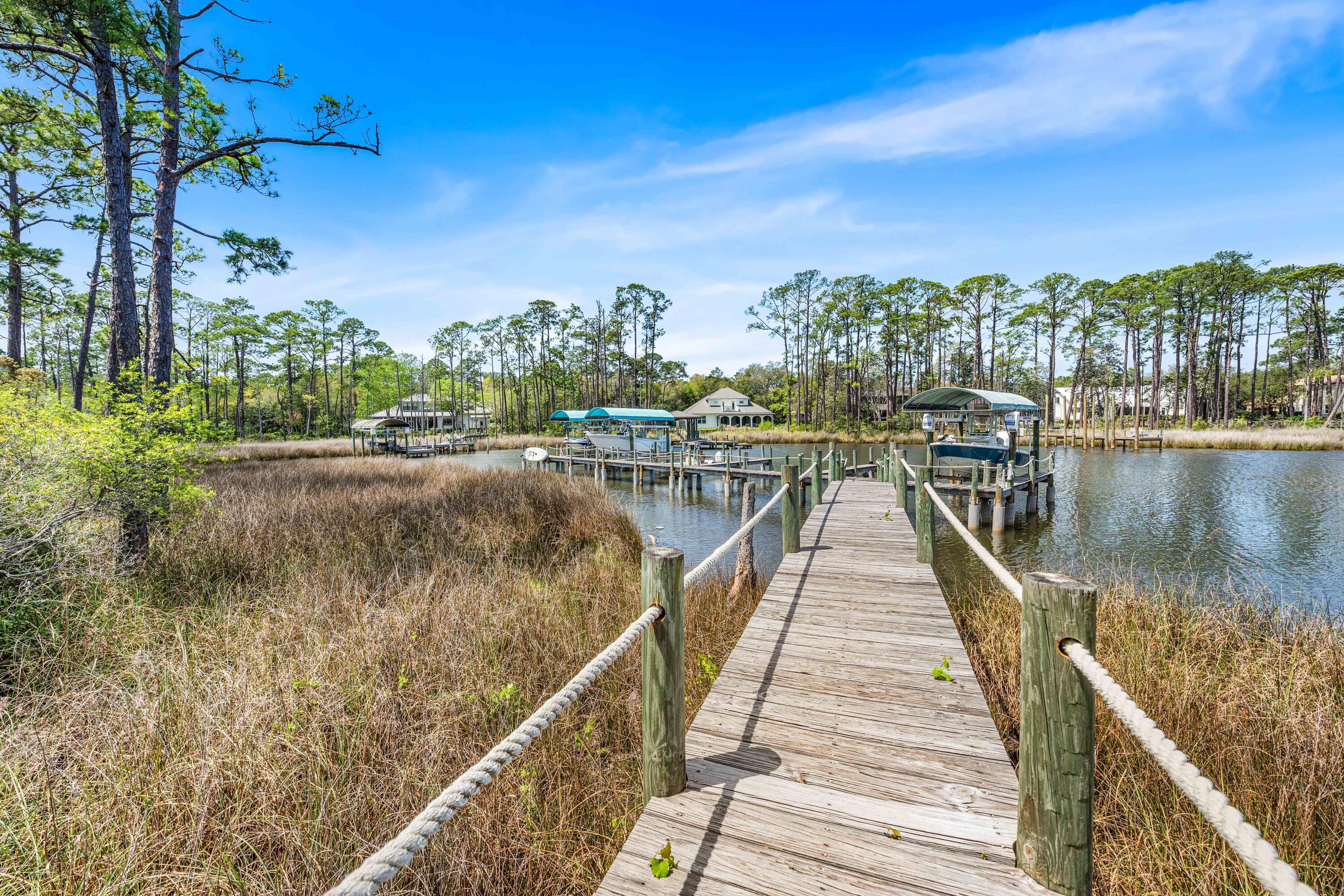 BAYOU POINT - Residential