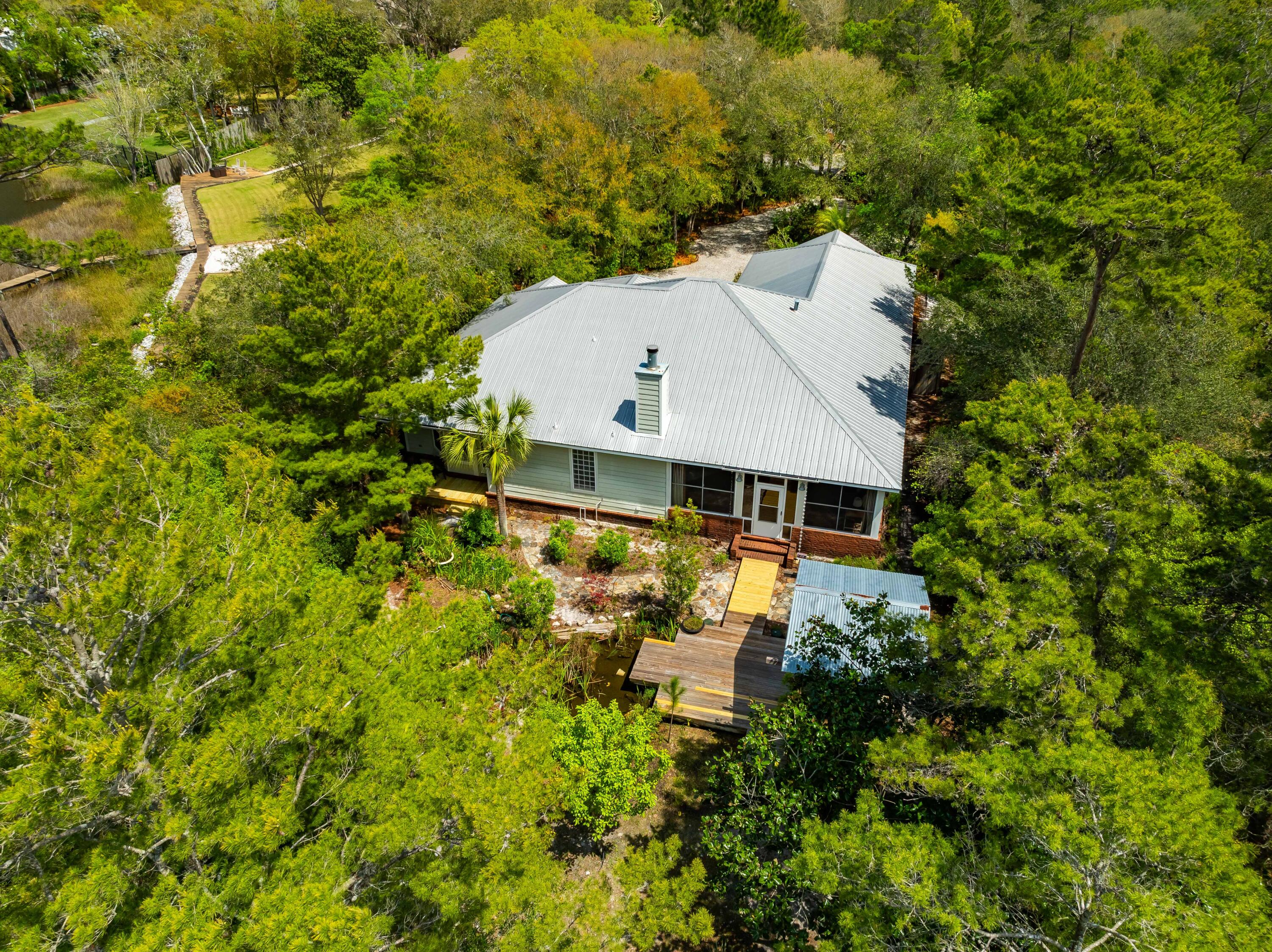 BAYOU POINT - Residential