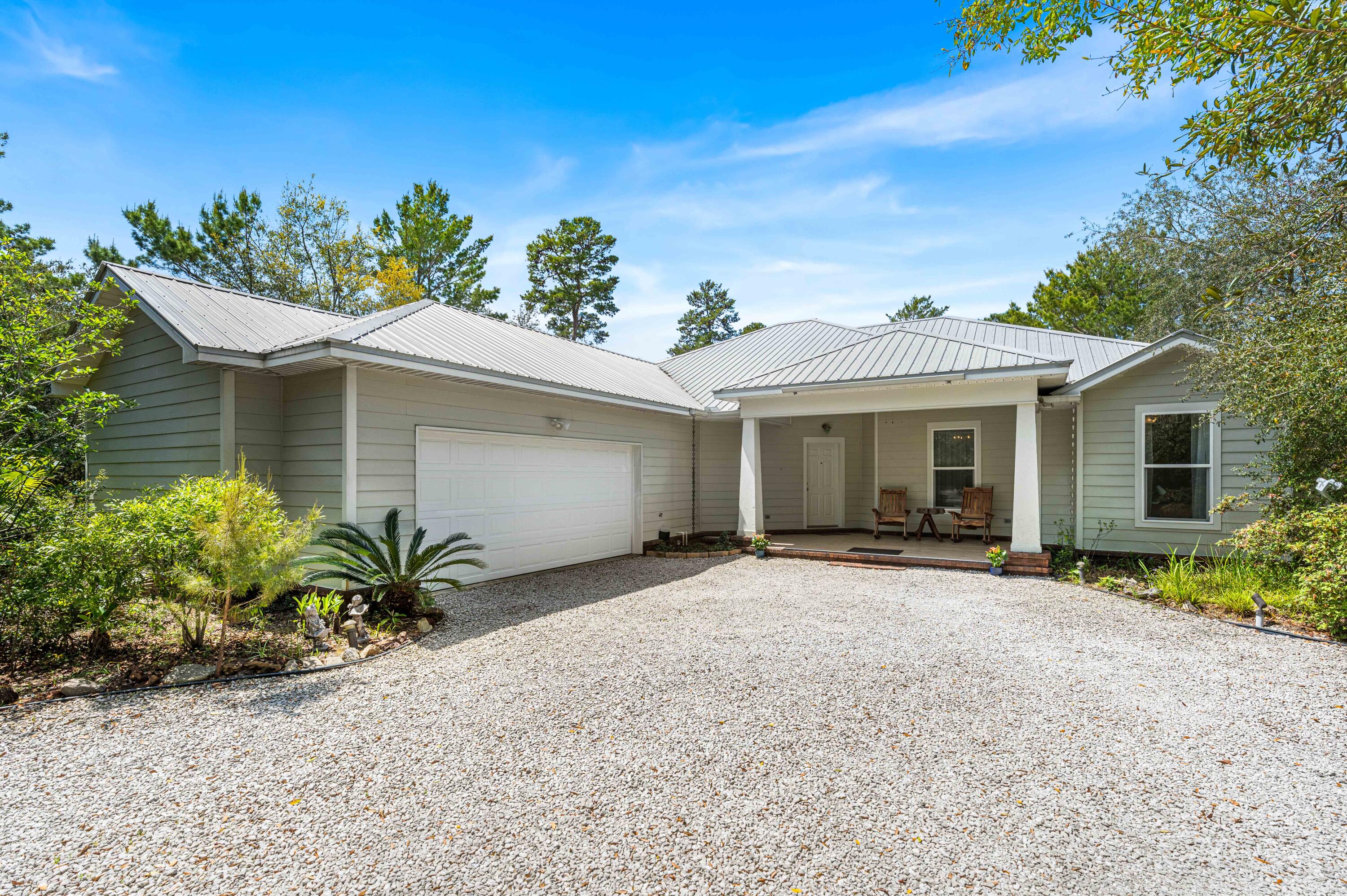 BAYOU POINT - Residential