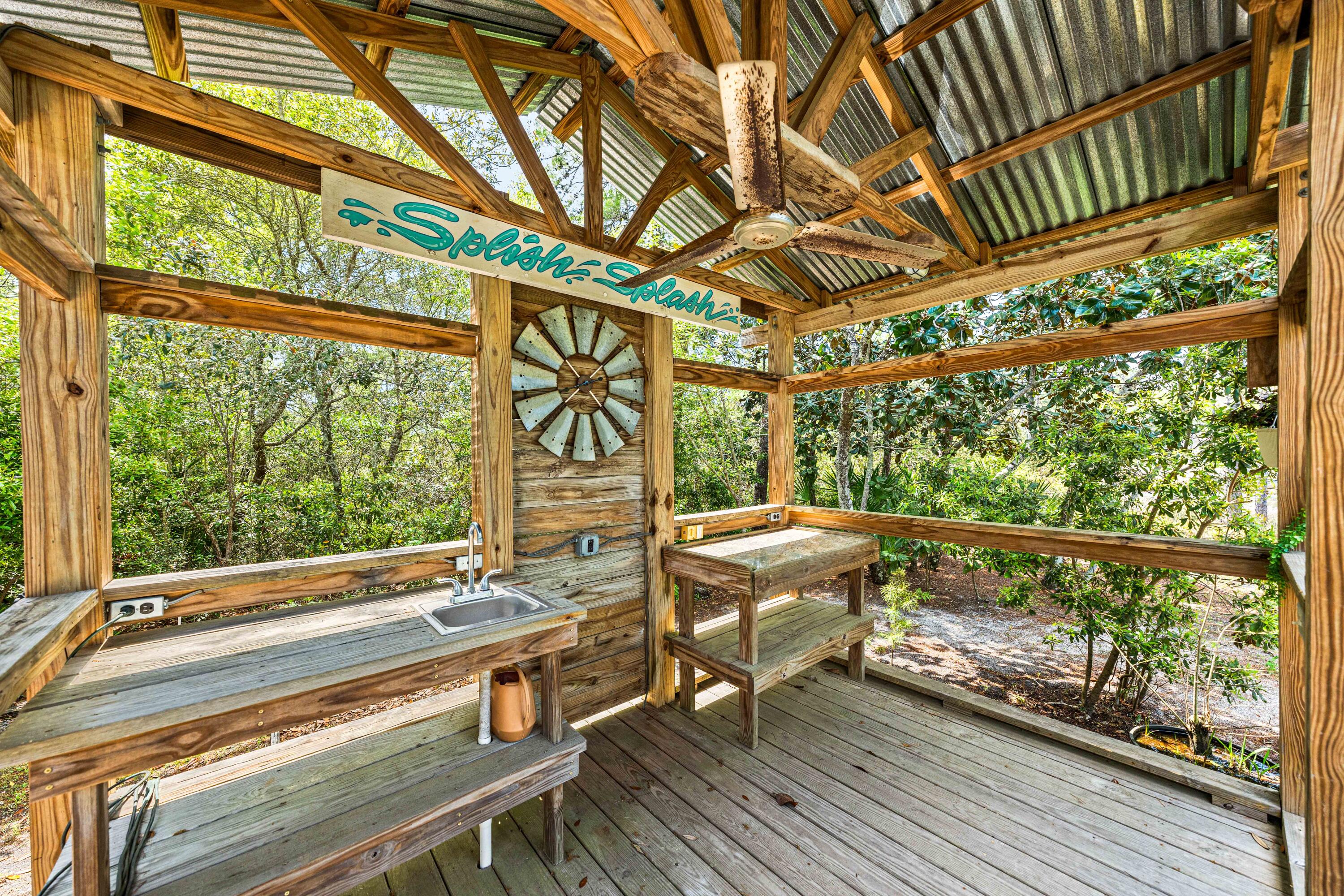 BAYOU POINT - Residential