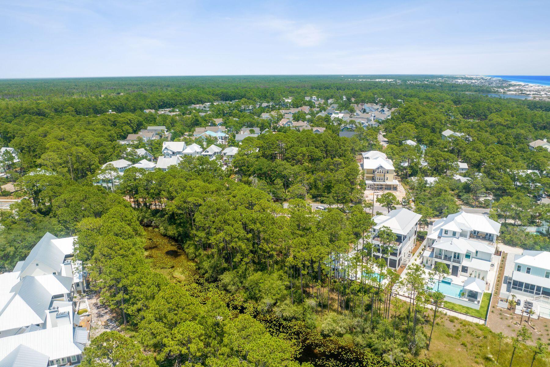 EASTERN LAKE ESTATES - Land