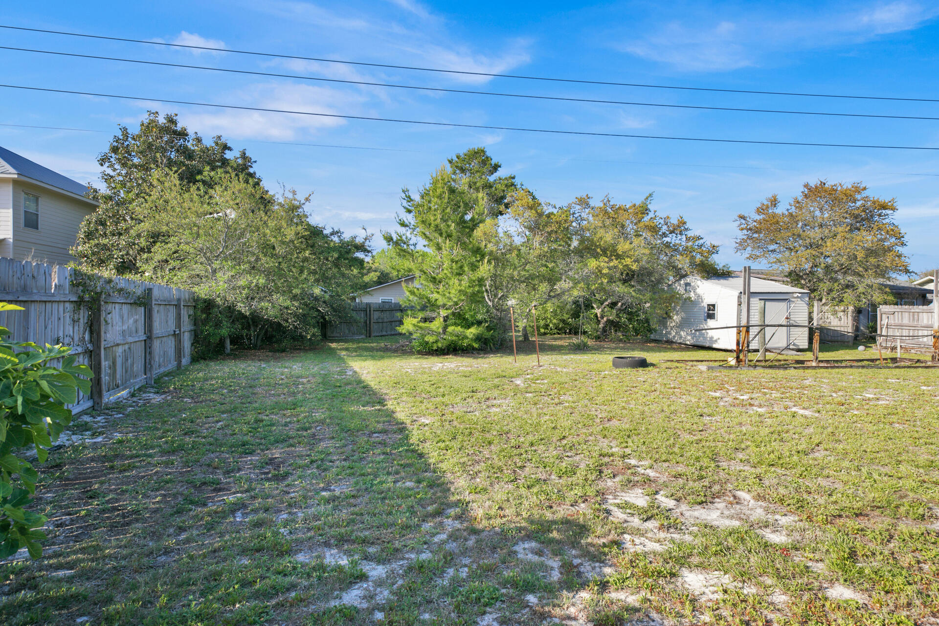 QUIET WOOD 1ST ADD - Residential