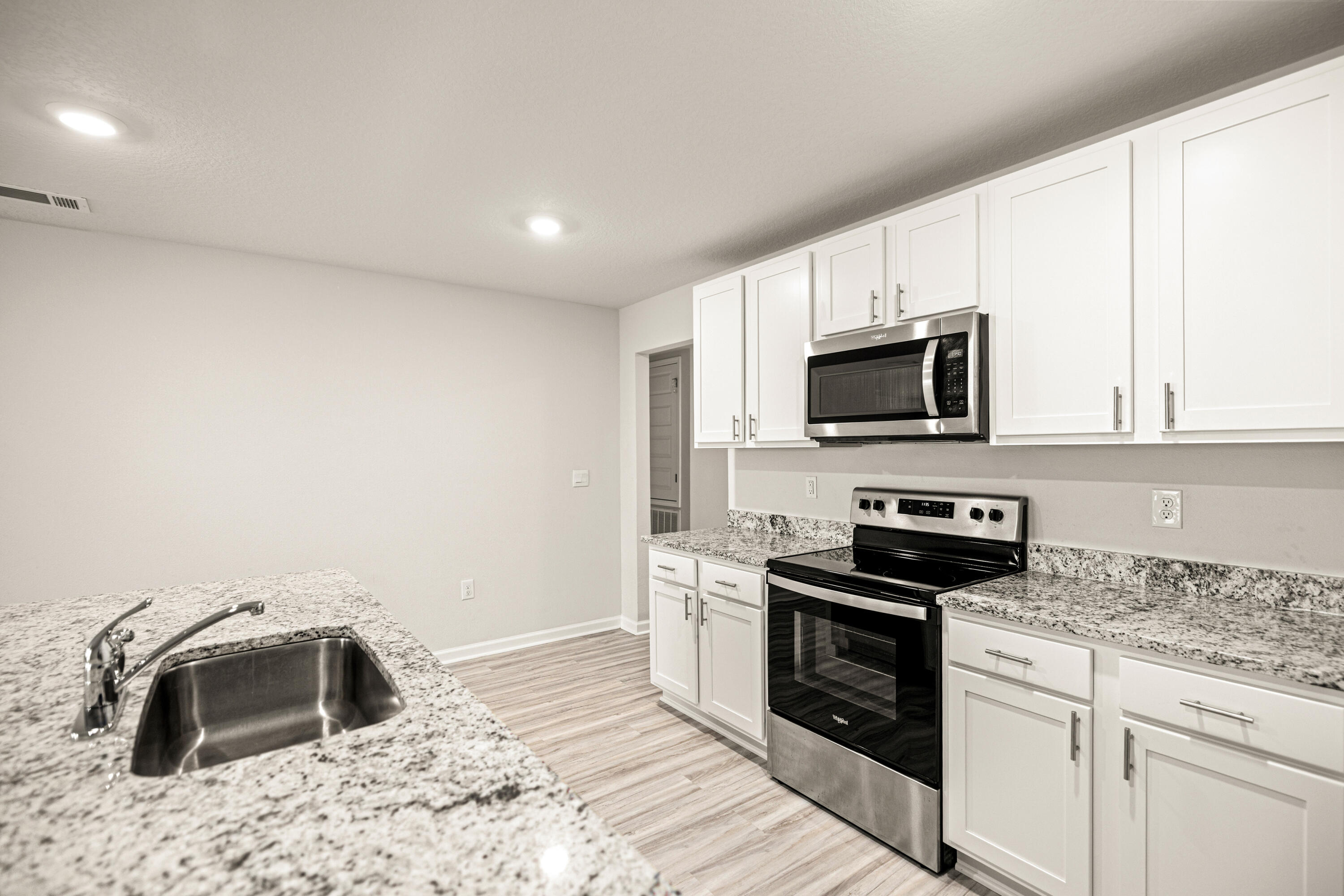 SHOAL RIVER LANDING - Residential Lease