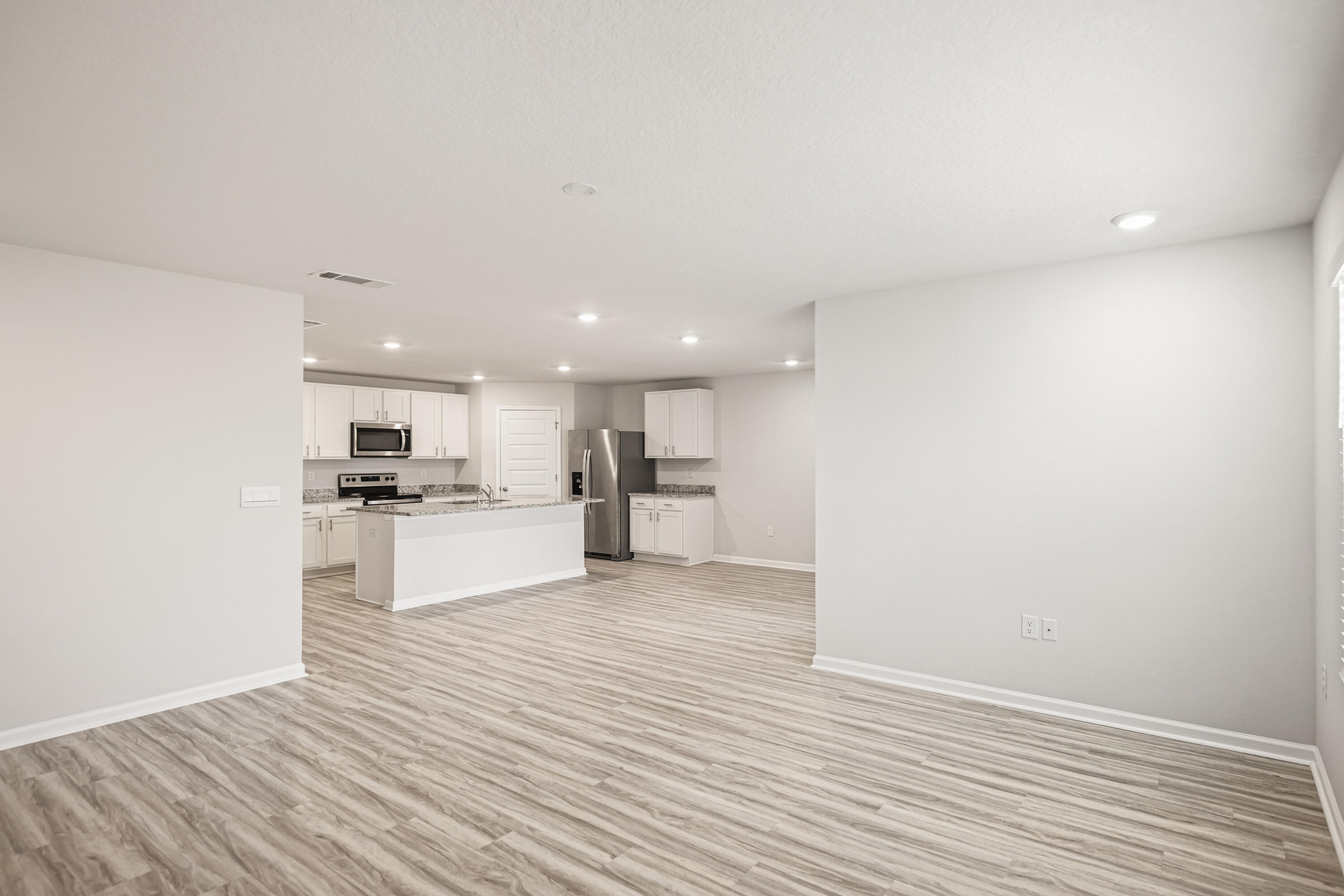 SHOAL RIVER LANDING - Residential Lease