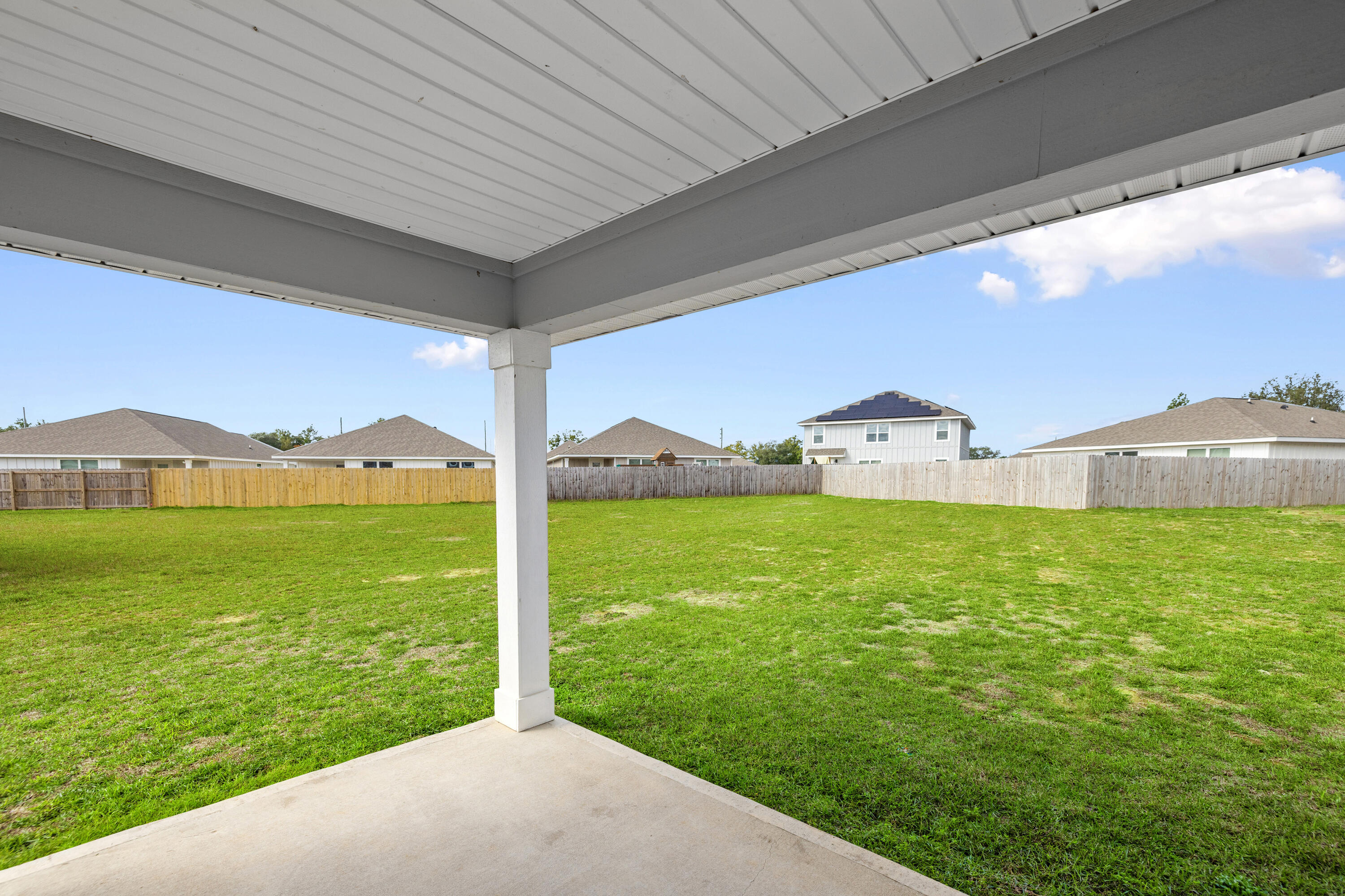 SHOAL RIVER LANDING - Residential Lease