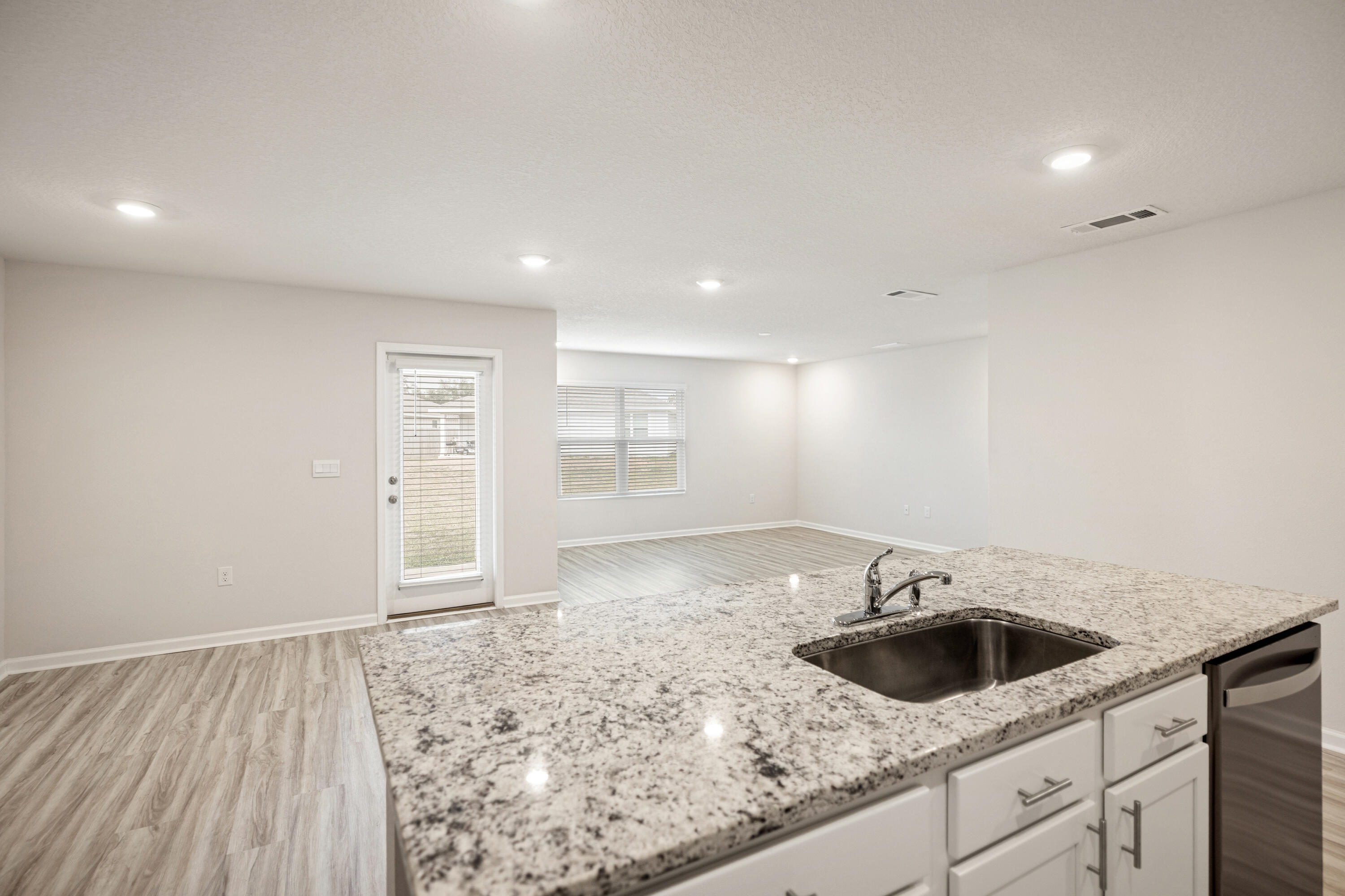 SHOAL RIVER LANDING - Residential Lease