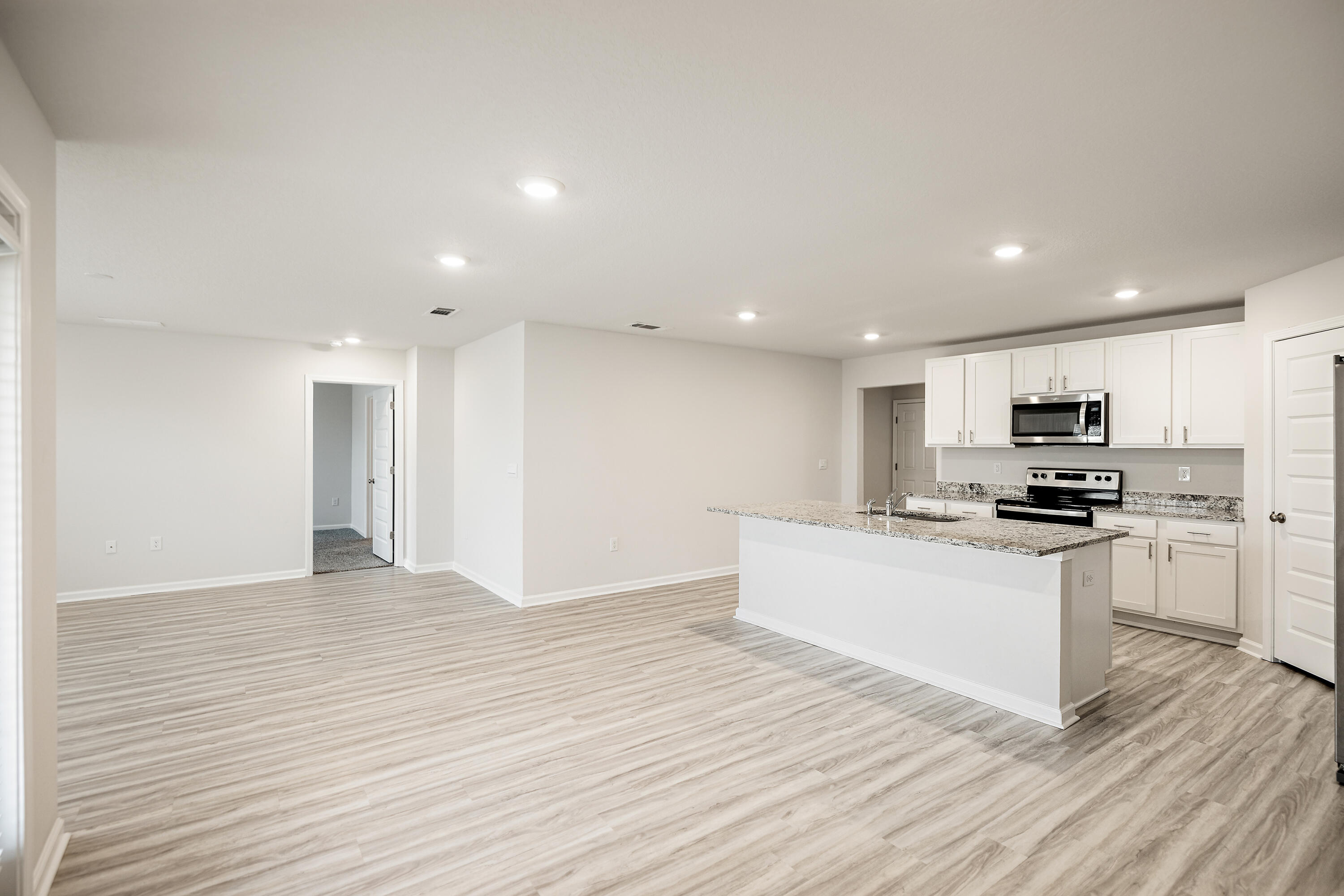 SHOAL RIVER LANDING - Residential Lease