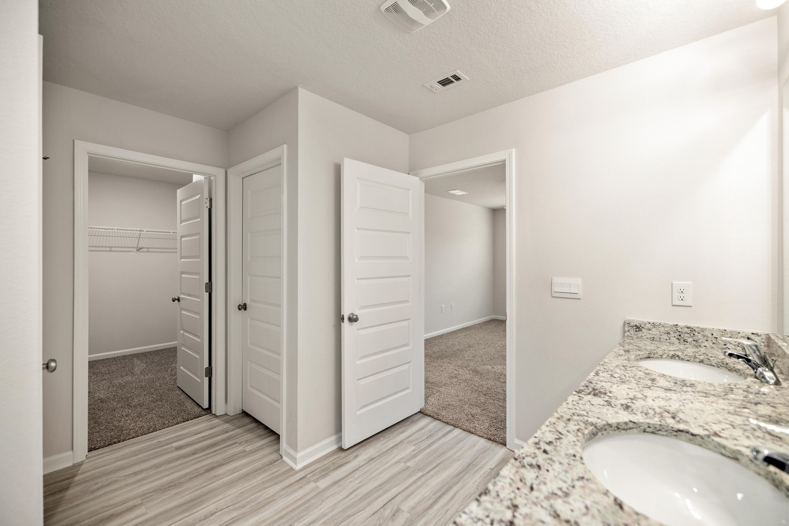 SHOAL RIVER LANDING - Residential Lease