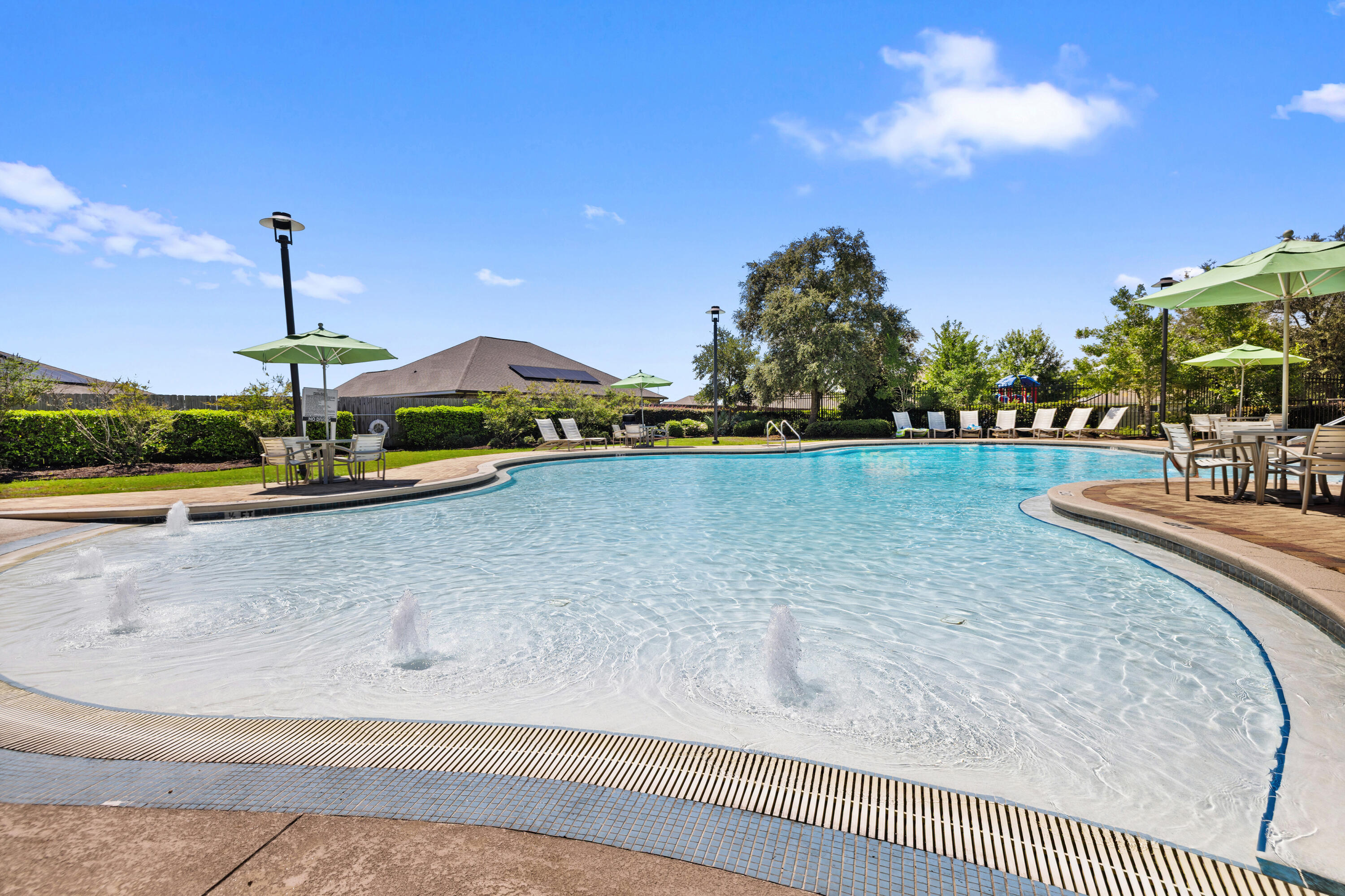 SHOAL RIVER LANDING - Residential Lease