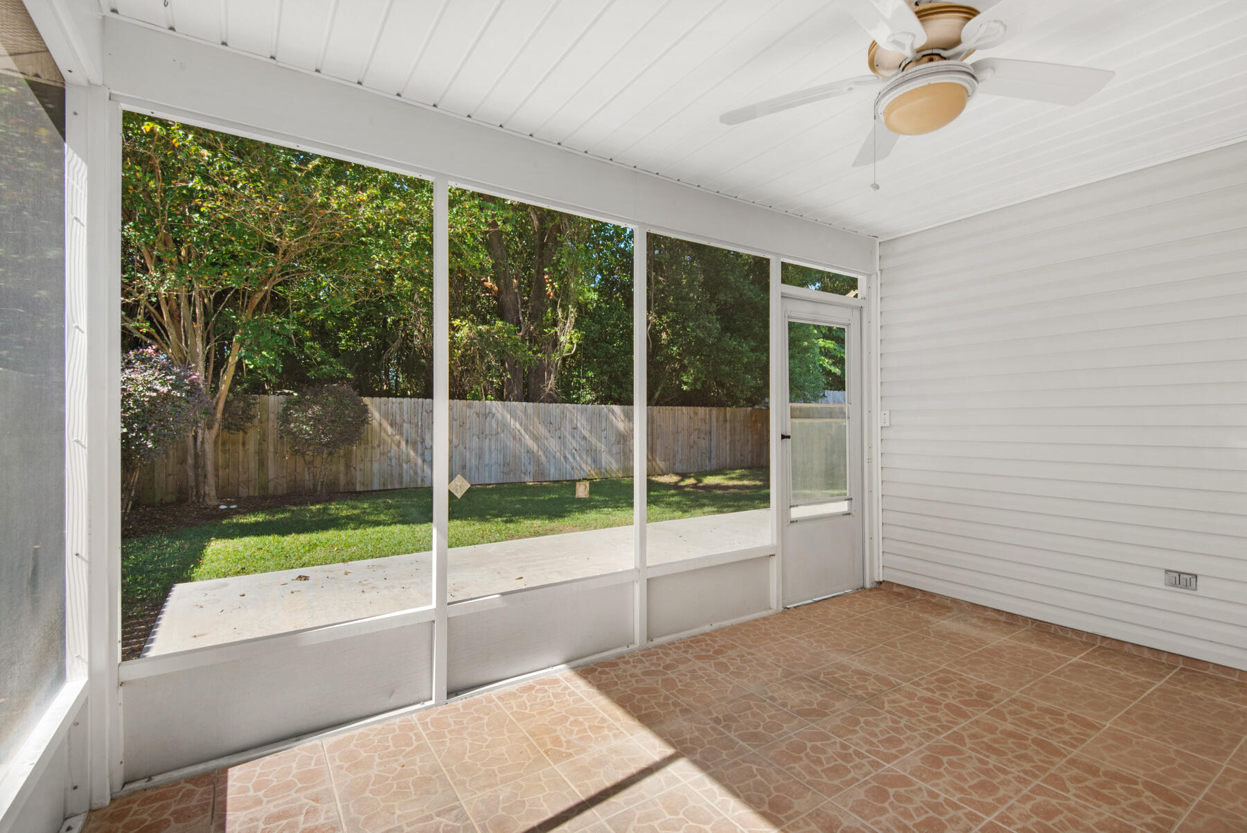 HUNTERS RUN S/D - Residential