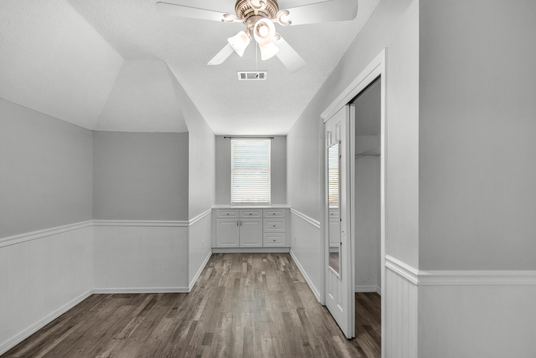 HUNTERS RUN S/D - Residential