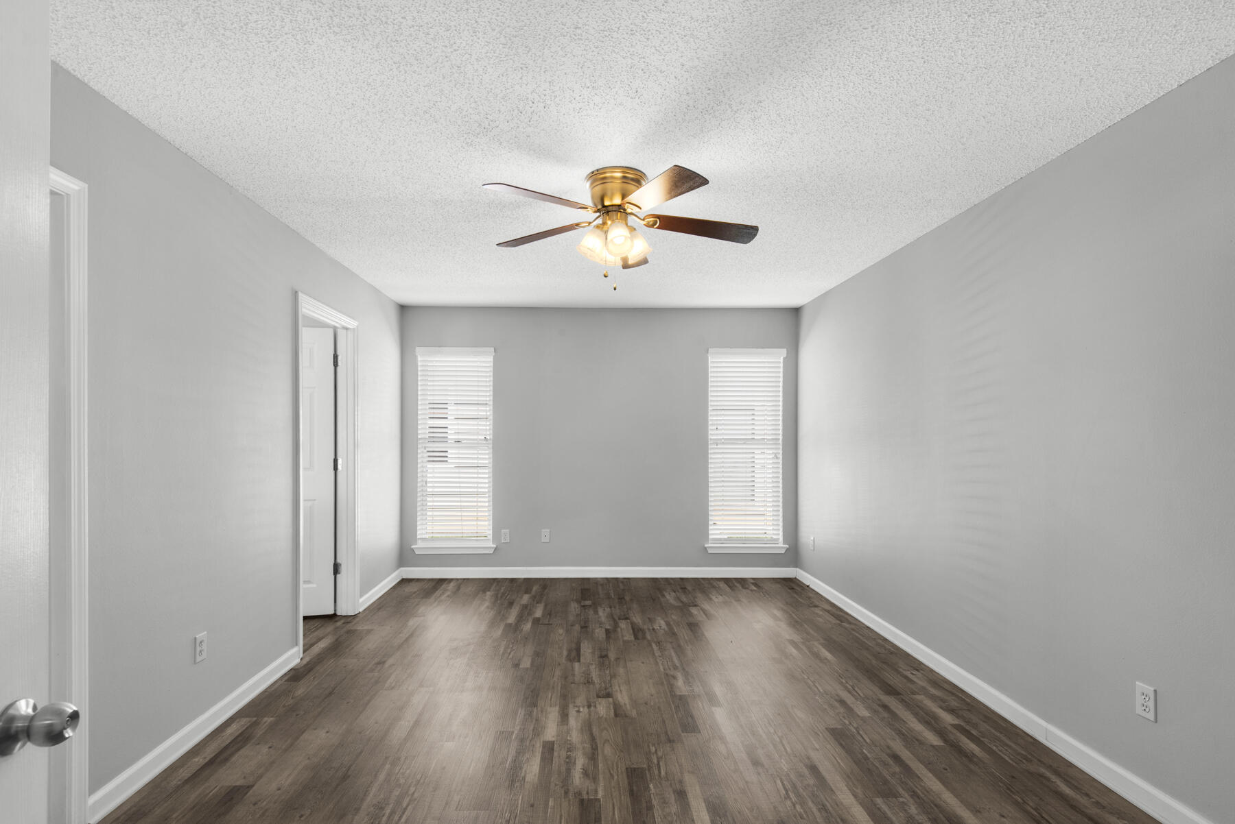HUNTERS RUN S/D - Residential