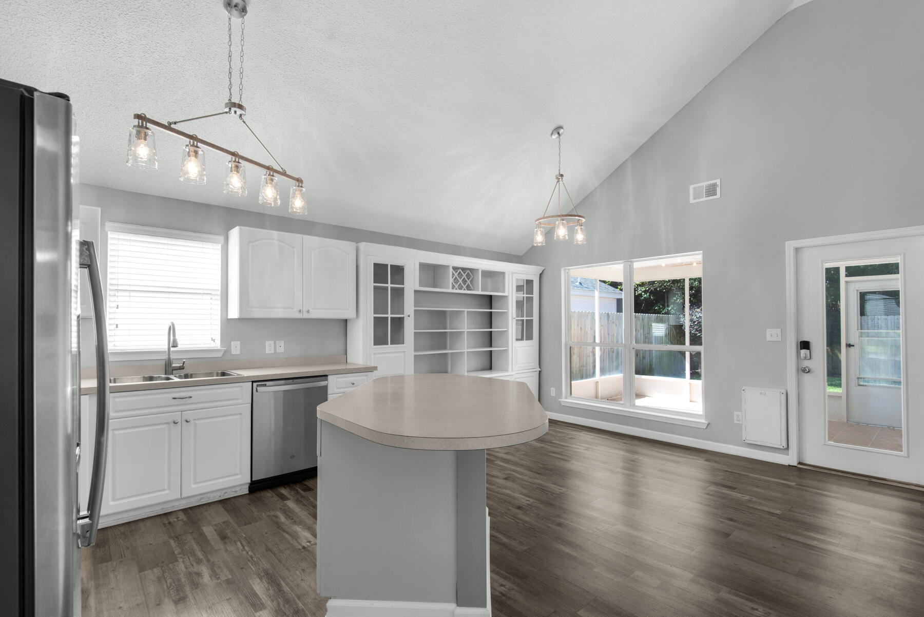 HUNTERS RUN S/D - Residential