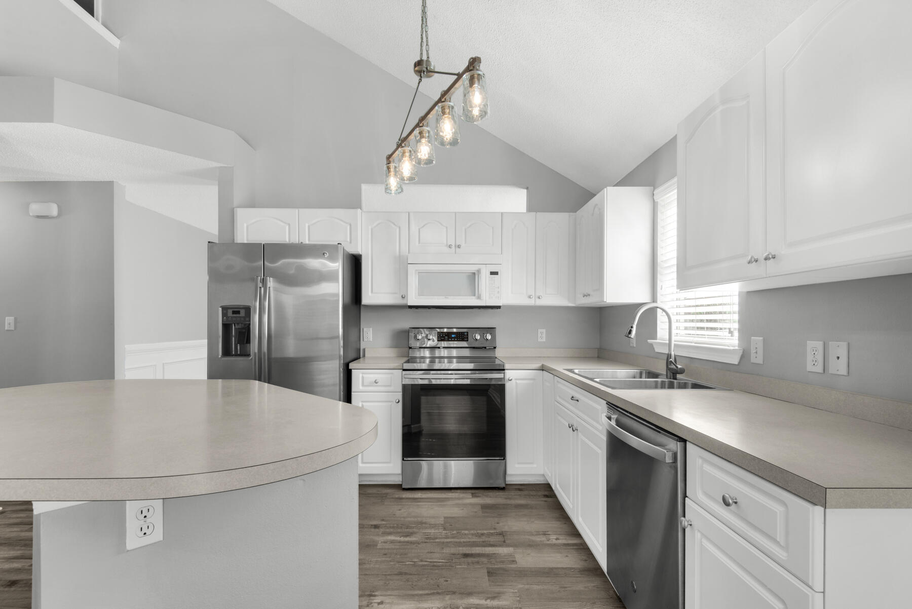 HUNTERS RUN S/D - Residential