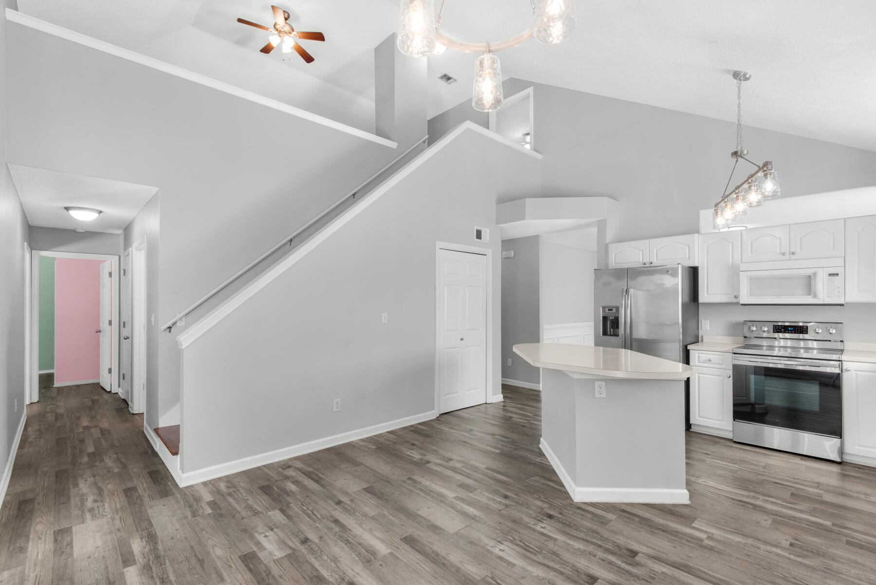 HUNTERS RUN S/D - Residential