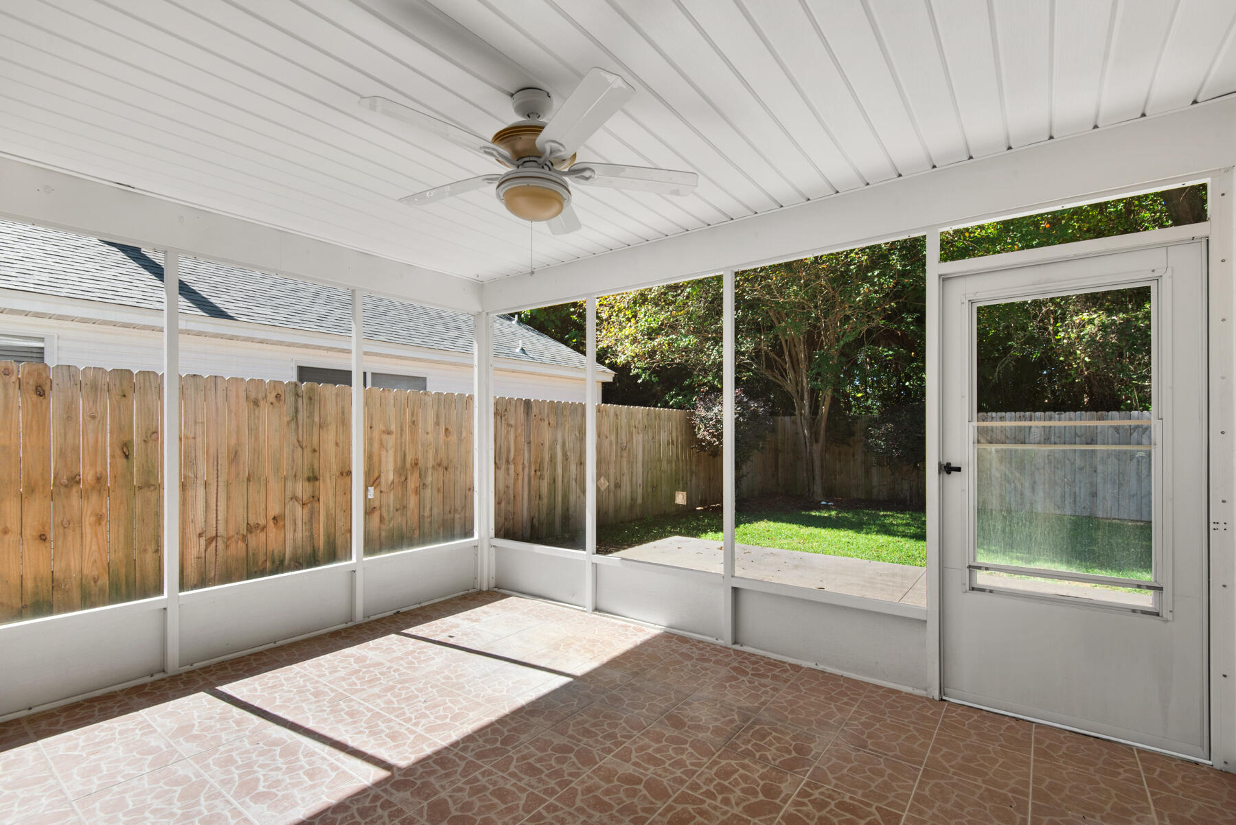 HUNTERS RUN S/D - Residential