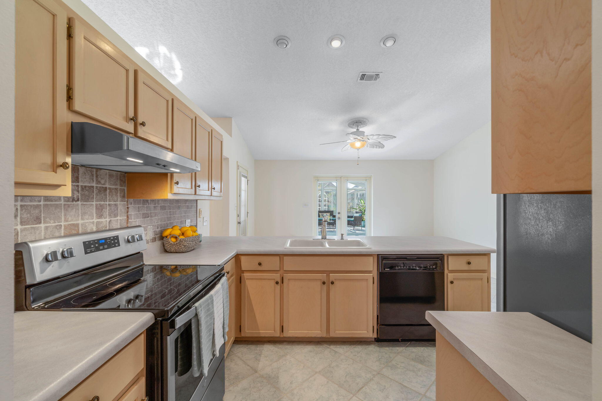 LIVE OAK - Residential