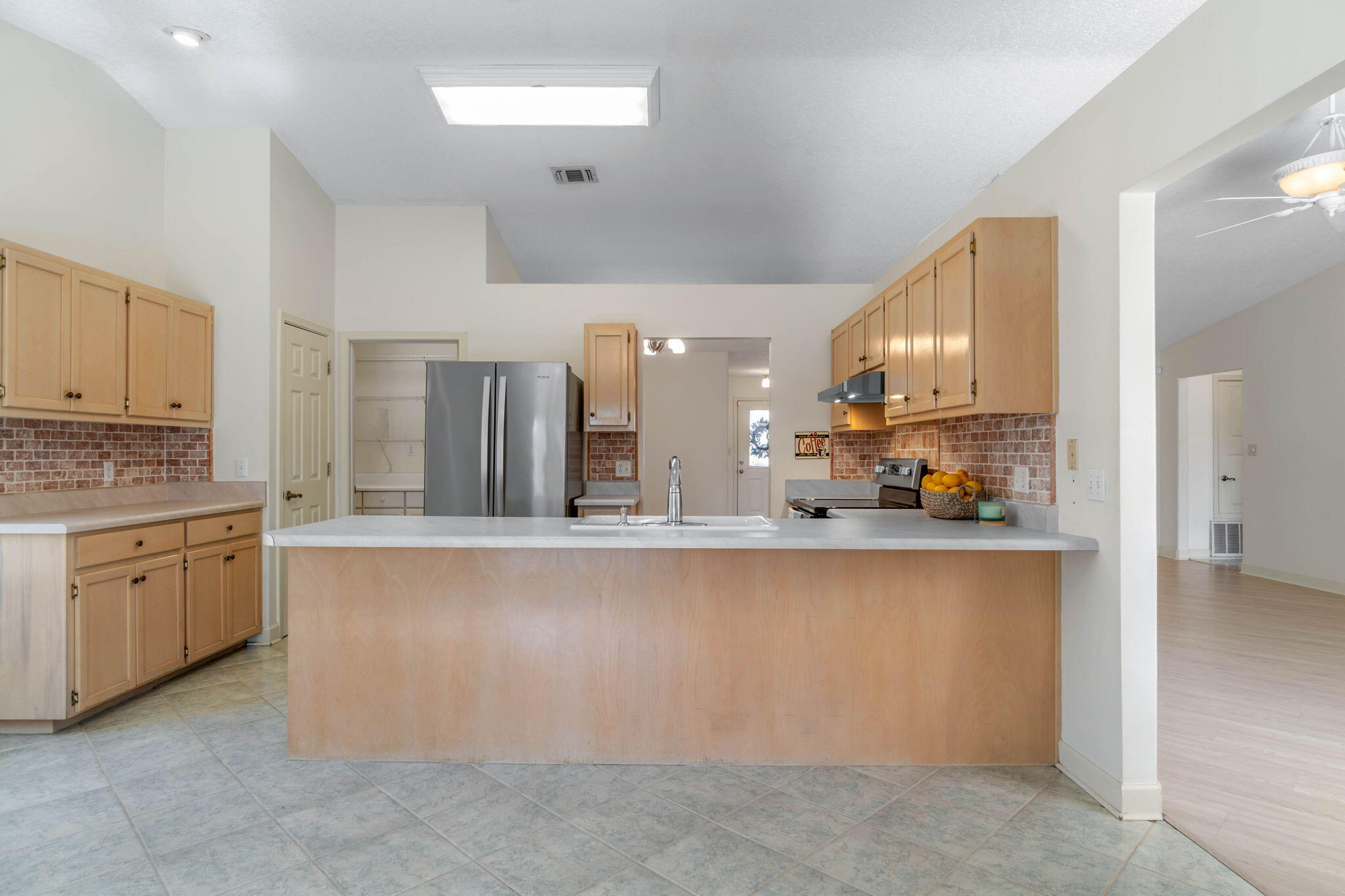 LIVE OAK - Residential