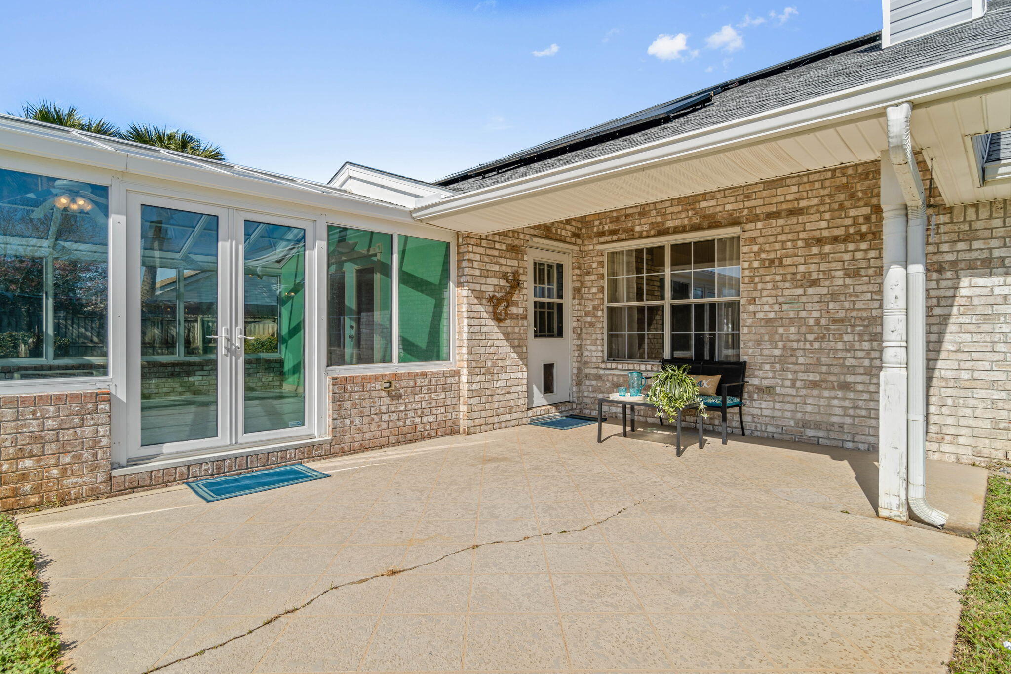 LIVE OAK - Residential