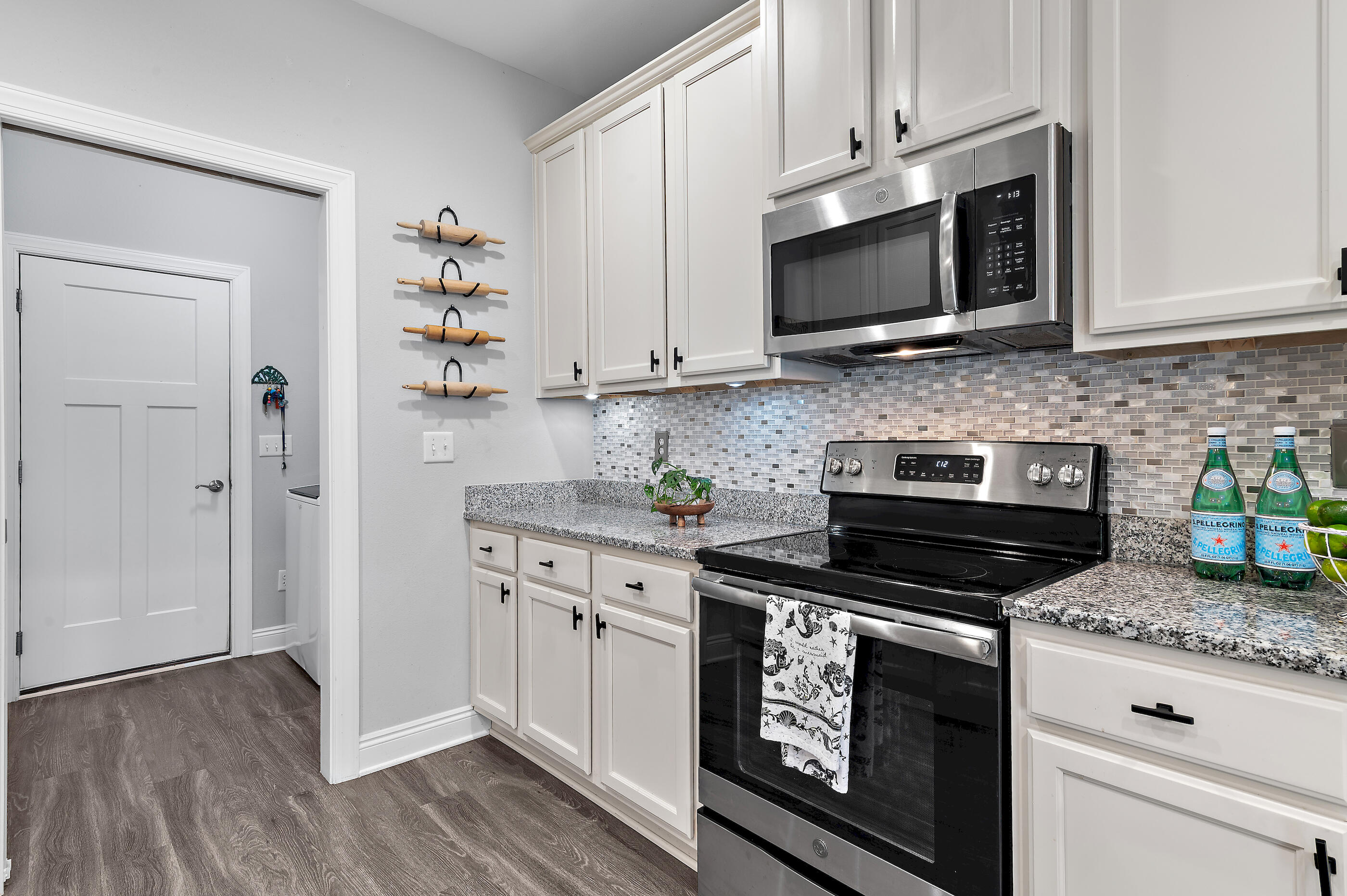 Cross Creek Estates - Residential