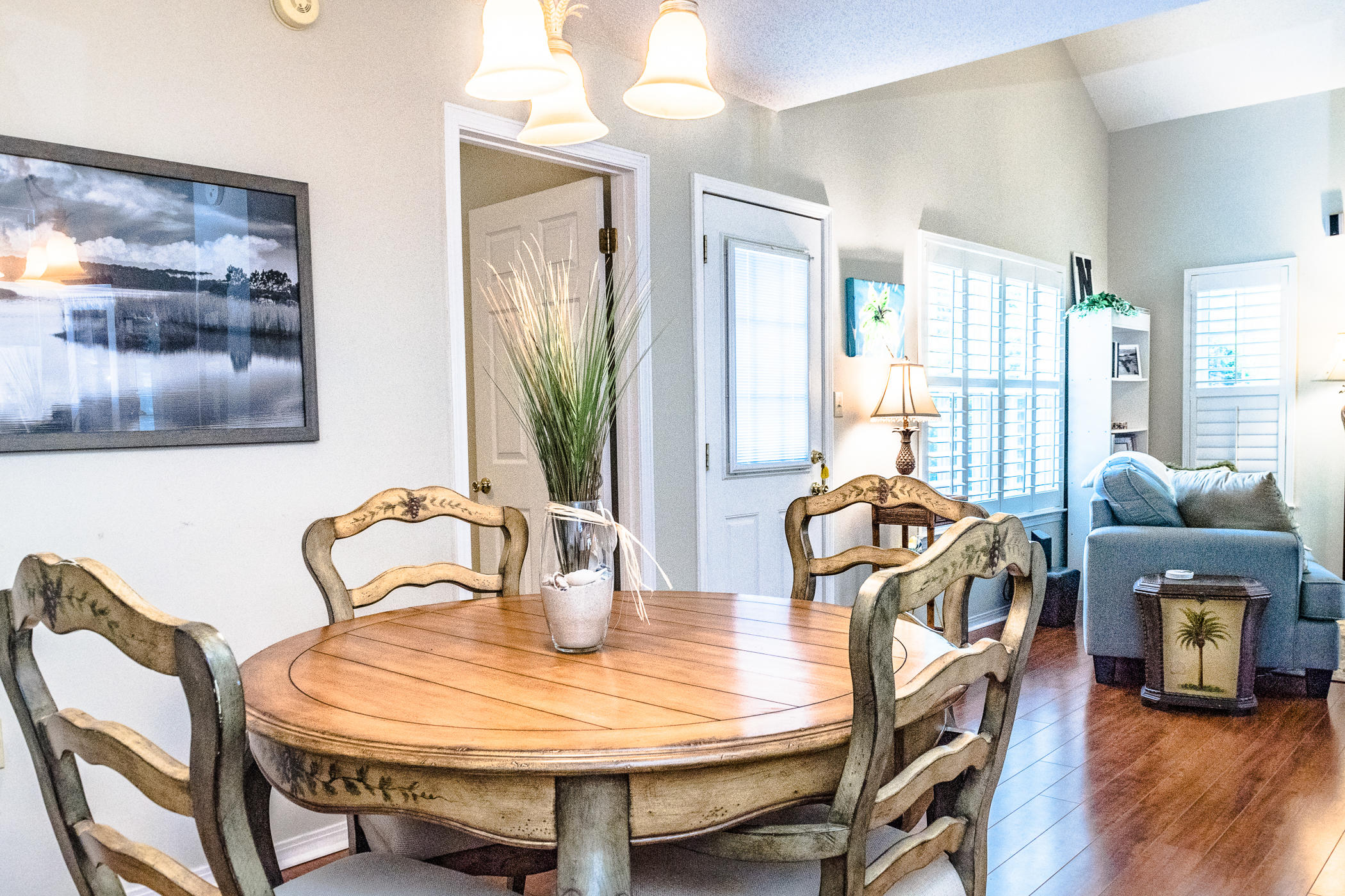 EMERALD GARDENS - Residential