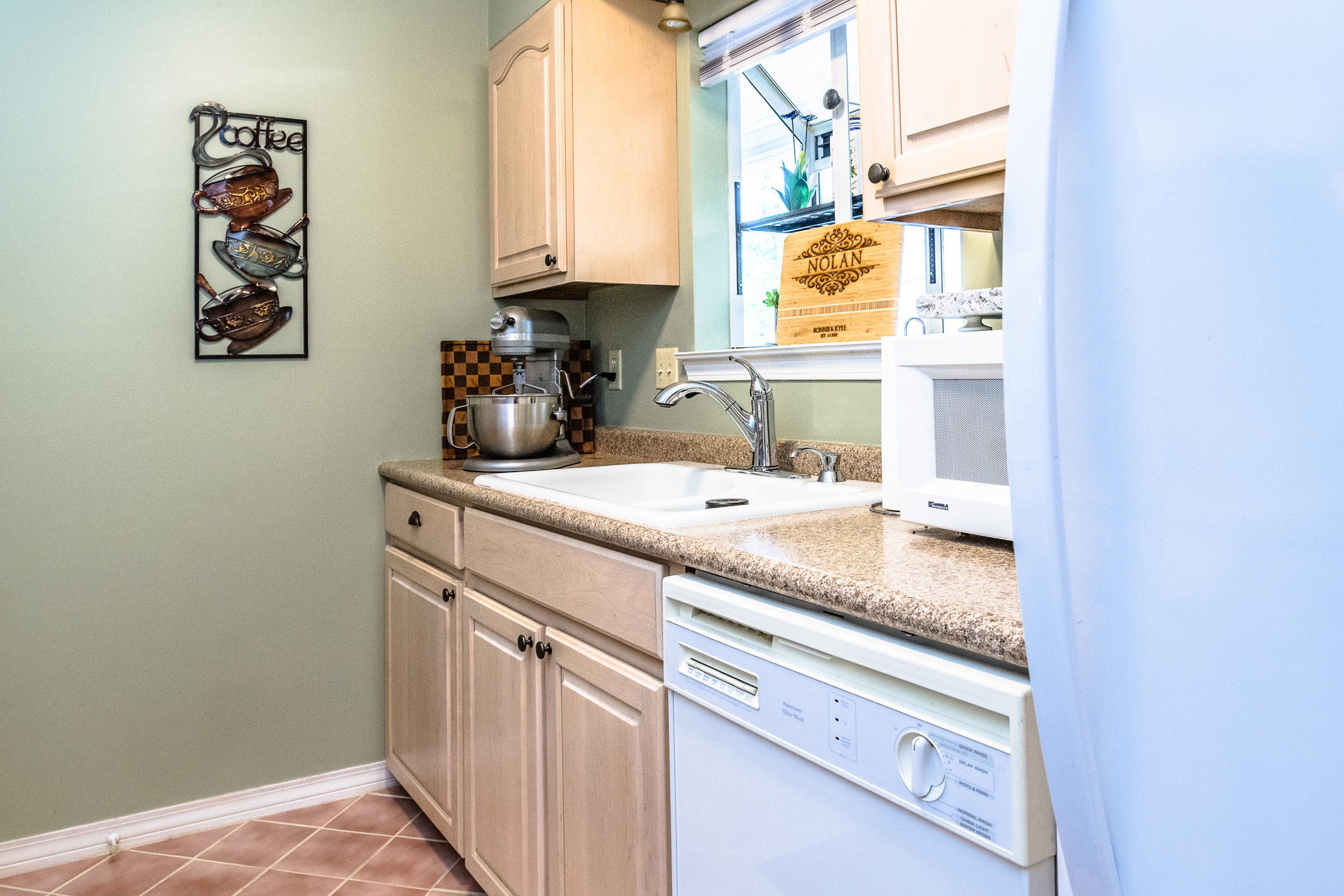 EMERALD GARDENS - Residential