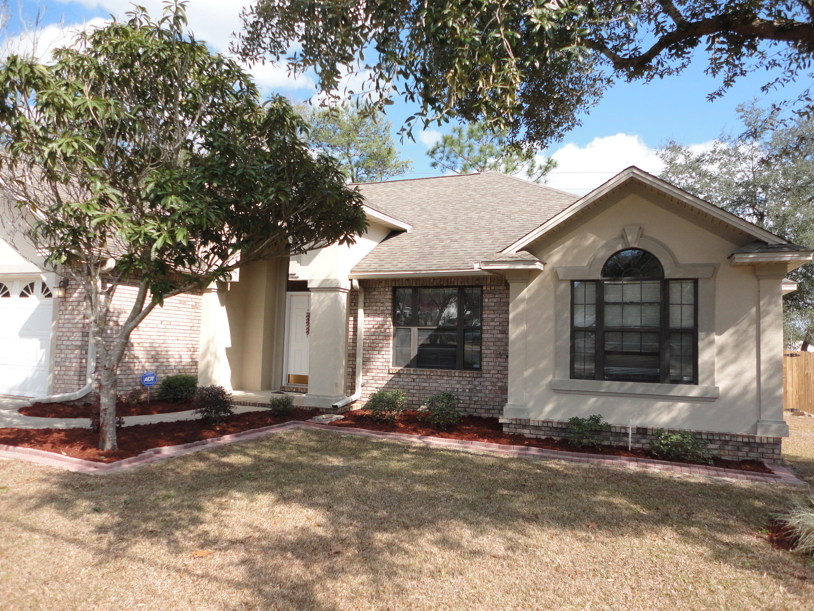 PINNACLE POINT - Residential