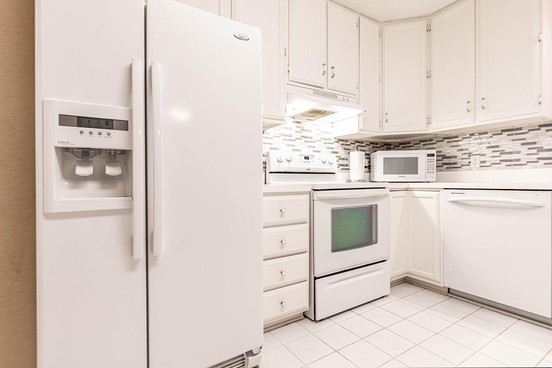 PINEWOOD ESTATES - Residential