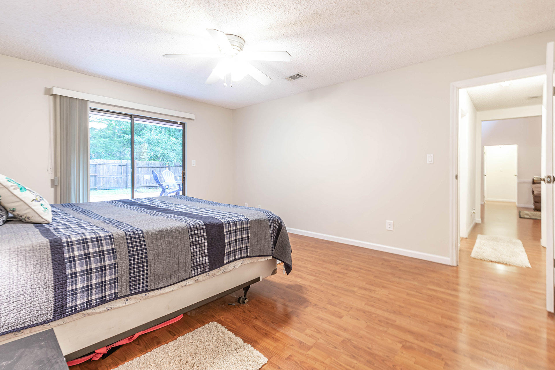 PINEWOOD ESTATES - Residential