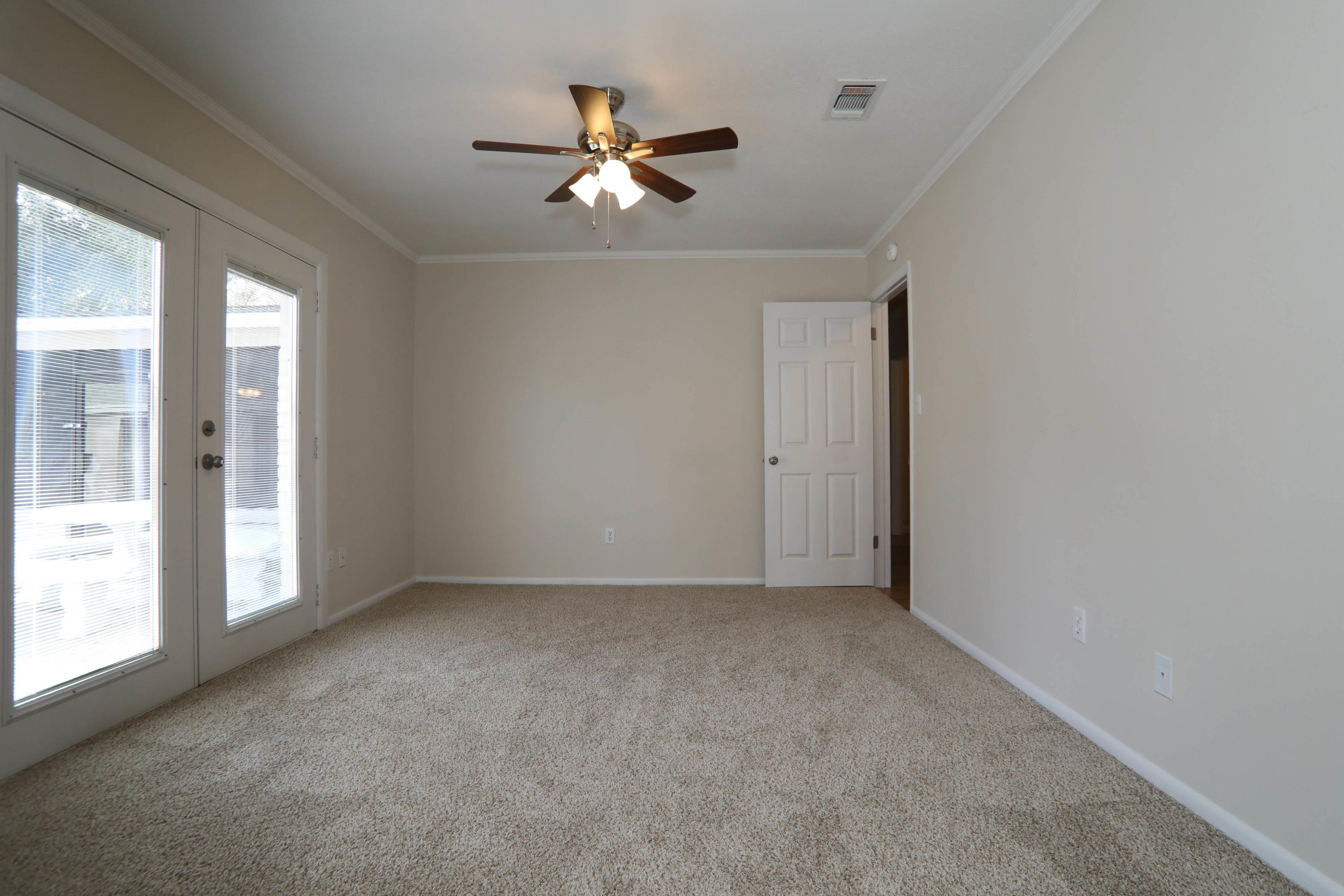 MID PINES - Residential