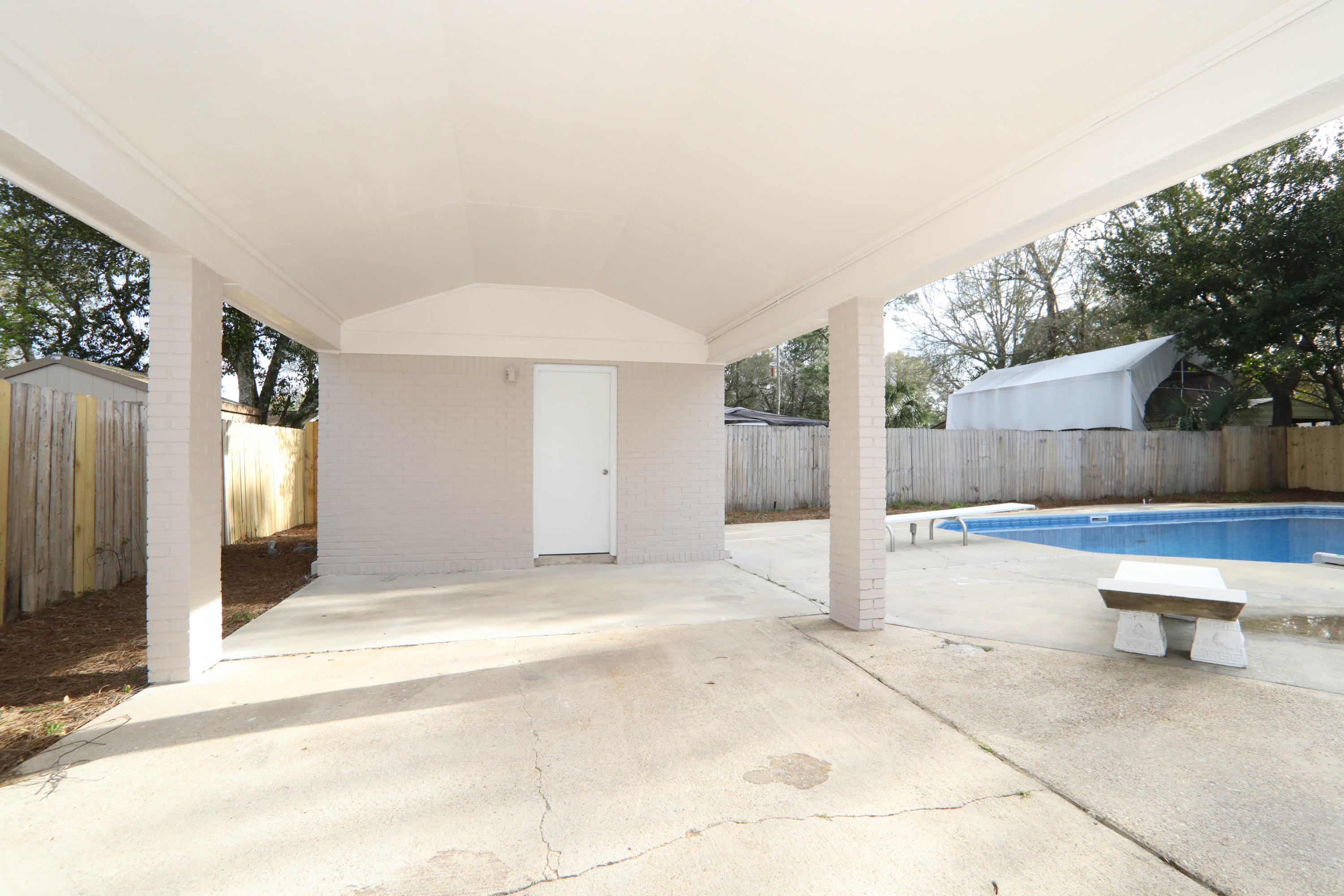 MID PINES - Residential