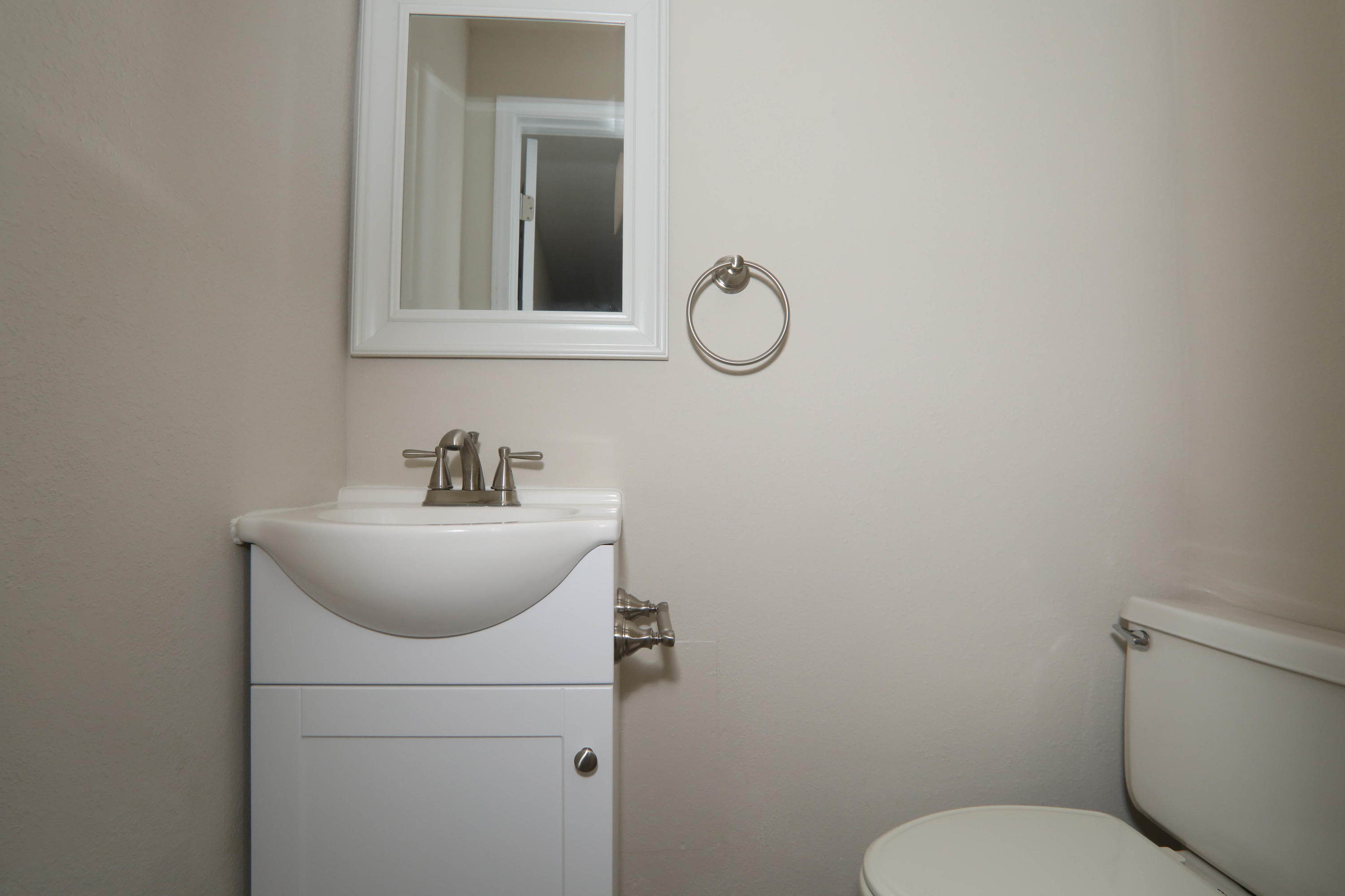 MID PINES - Residential