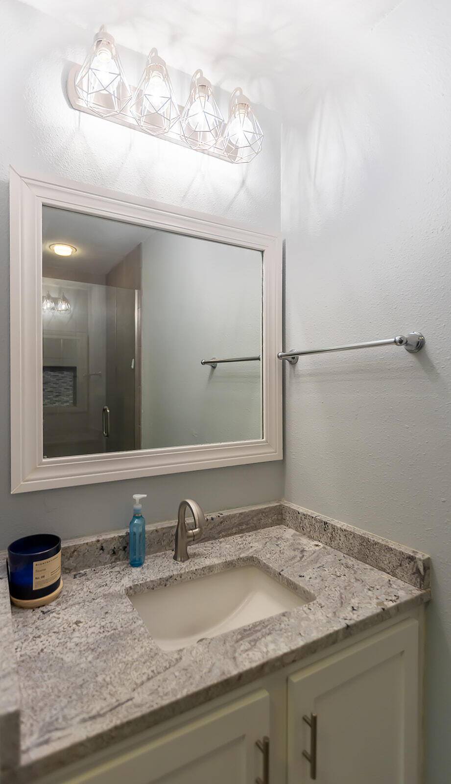 PALM COURT YACHT CLUB - Residential