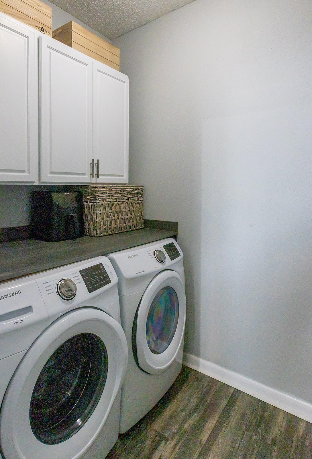 PALM COURT YACHT CLUB - Residential