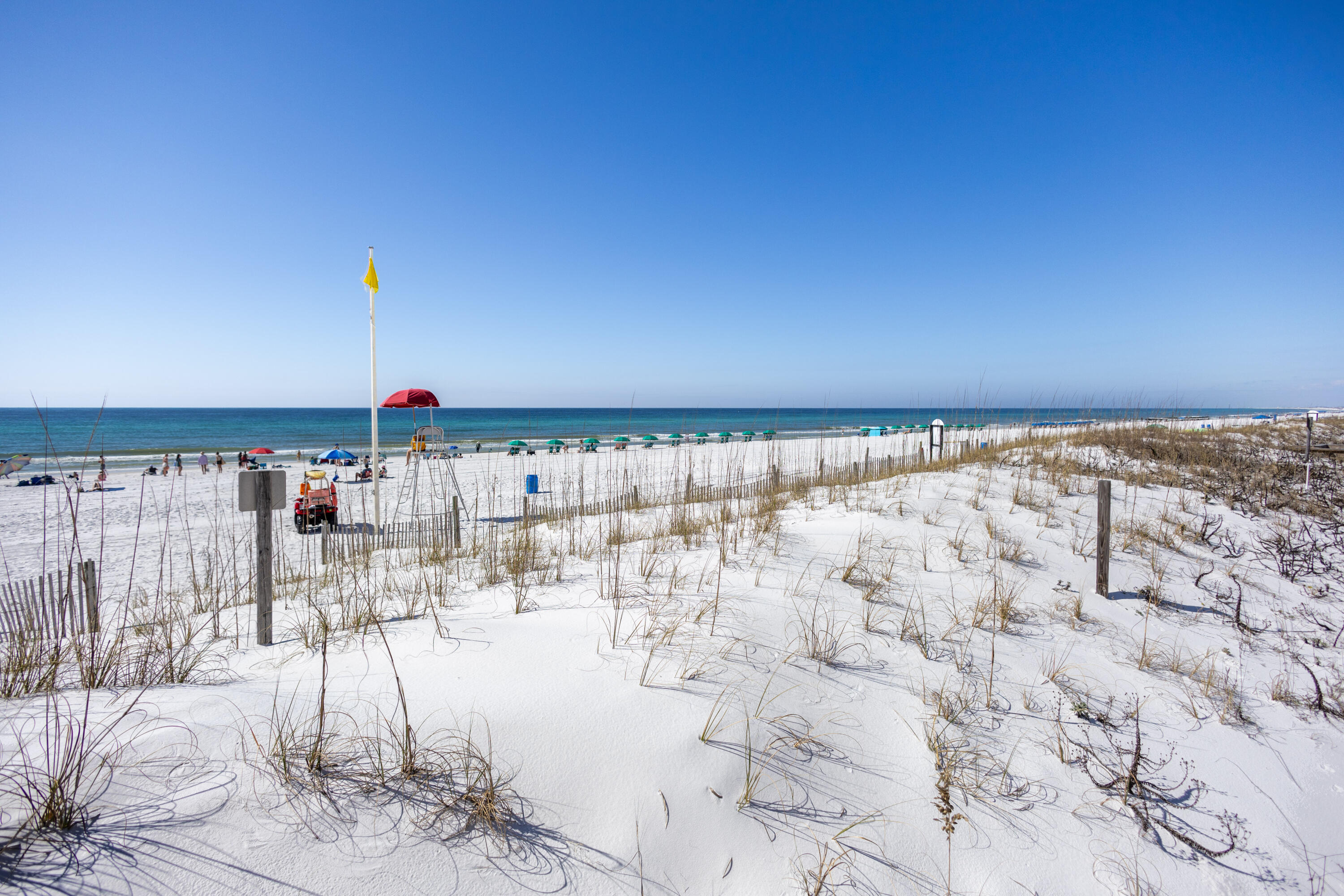 PALM COURT YACHT CLUB - Residential