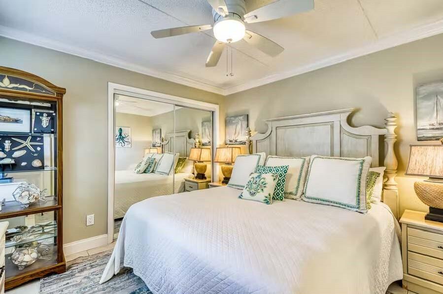 ISLAND ECHOS CONDOMINIUM - Residential