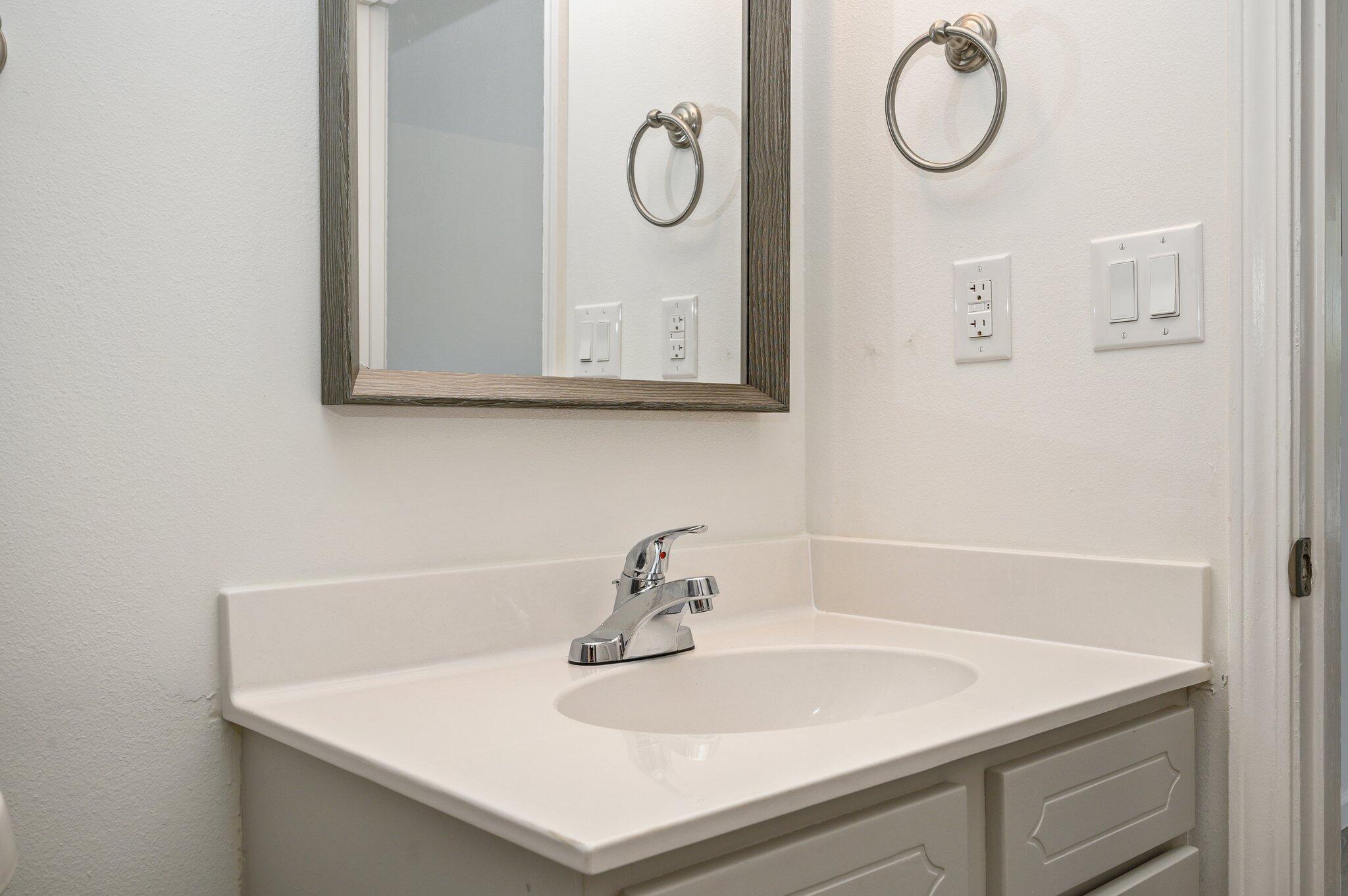 ADAMS POWELL - Residential