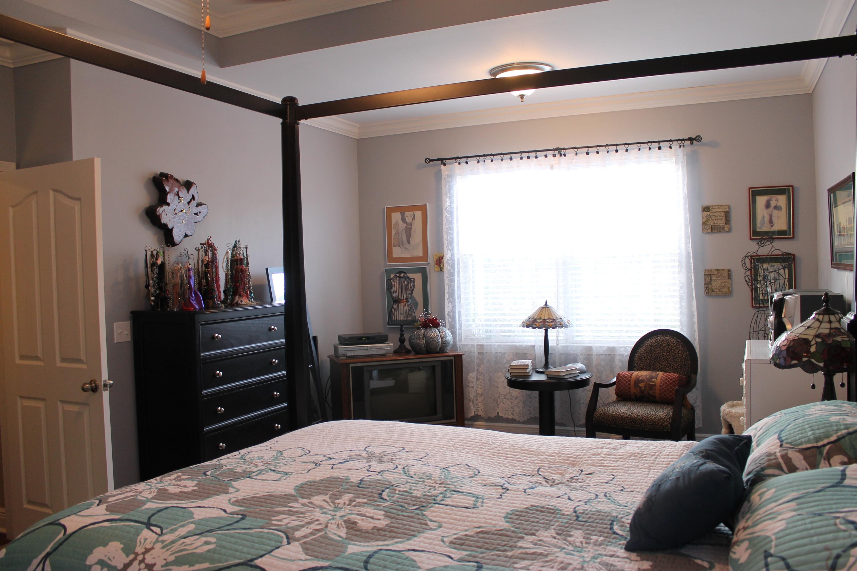 ROLLING RIDGE - Residential