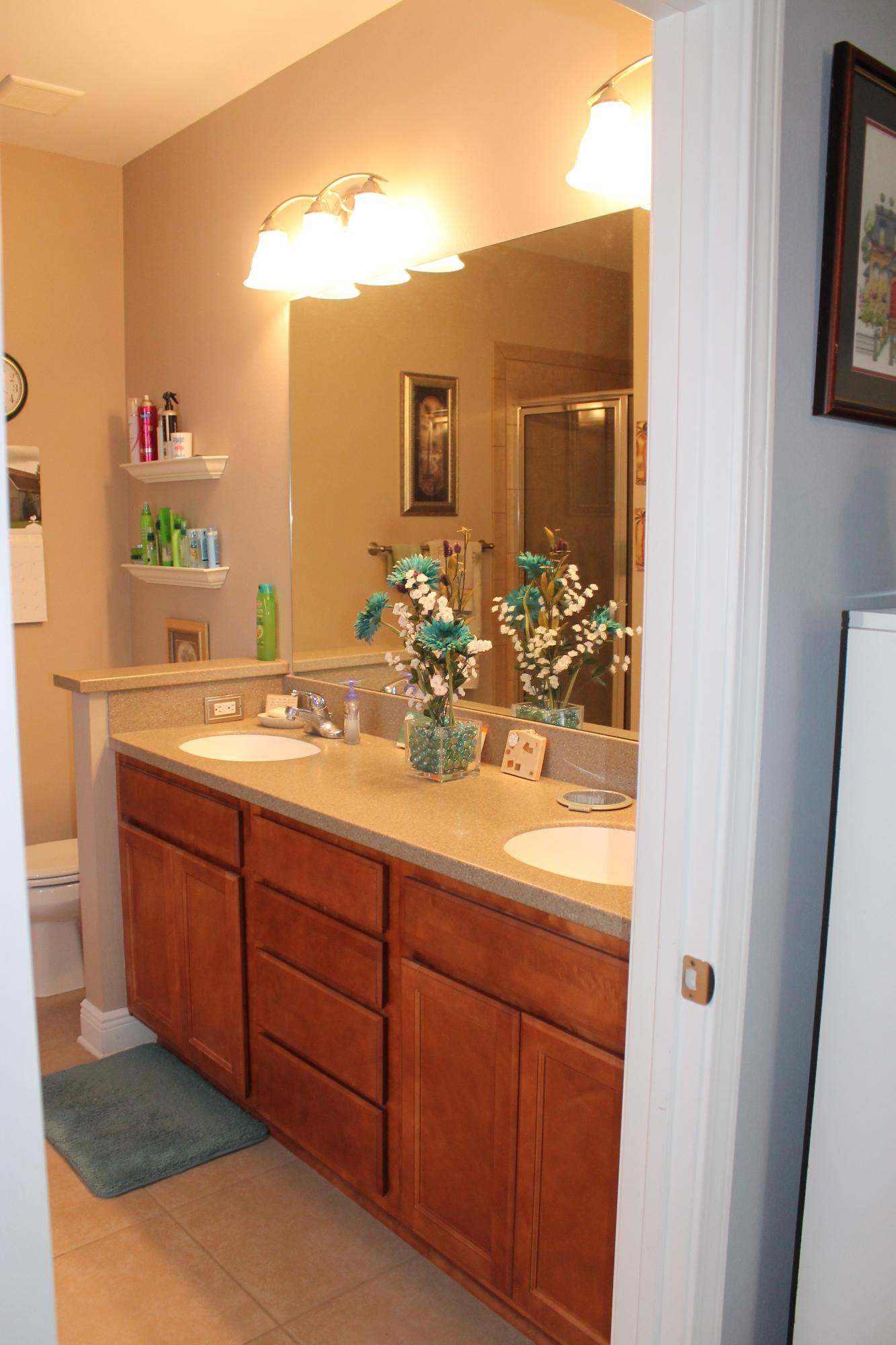 ROLLING RIDGE - Residential