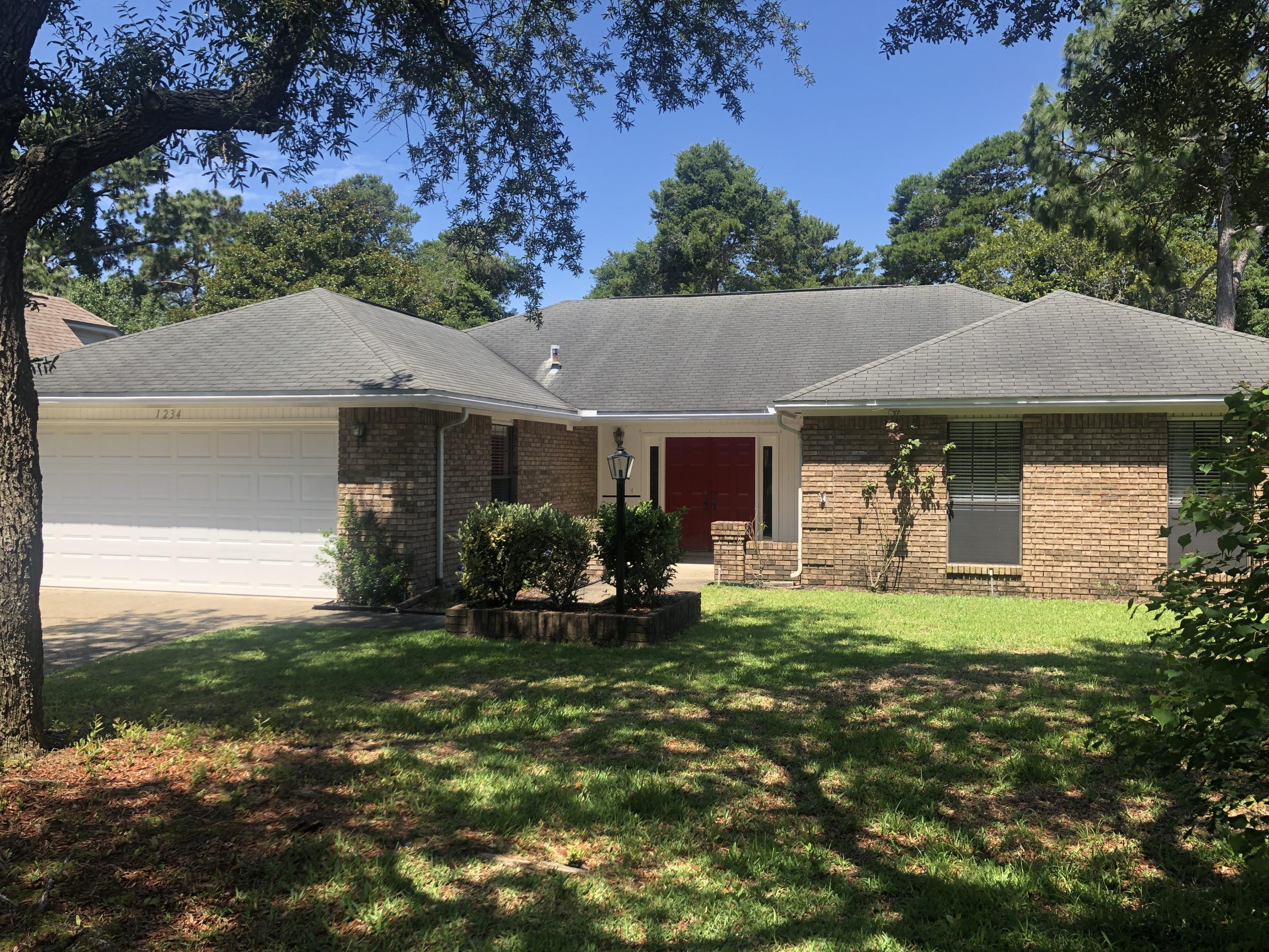 Available NOW.... MOVE IN JUNE FOR FREE!!....This 3/2/2 BLUEWATER BAY home has a completely remodeled kitchen with granite counter tops, tons of cabinets, and pantry space with eat in dining. The kitchen opens into a formal dining room that can also be used as an office space which overlooks the living room with fireplace and provides a great view in addition to access to the large back patio and yard with a well sprinkler system and shed with ramp for extra storage. This rental includes a washer & dryer. Lawn Maintenance is Included. One animal will be allowed with Owner Approval..NO Smoking