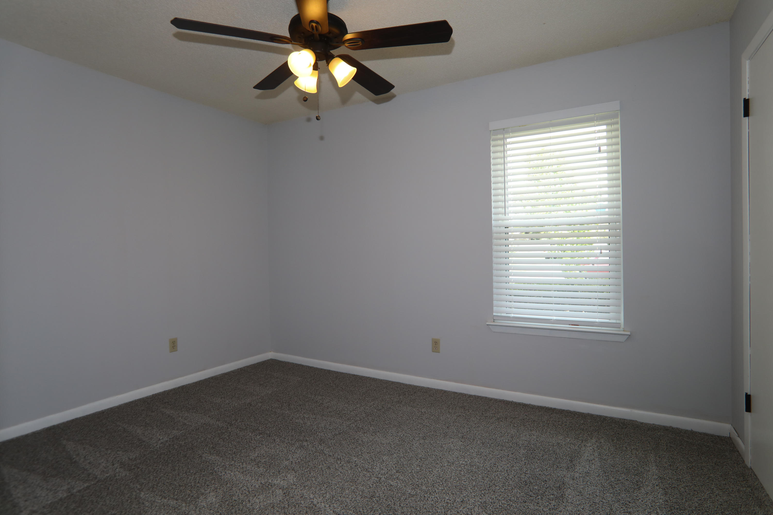 CHATEAU PRES DE LA MER - Residential