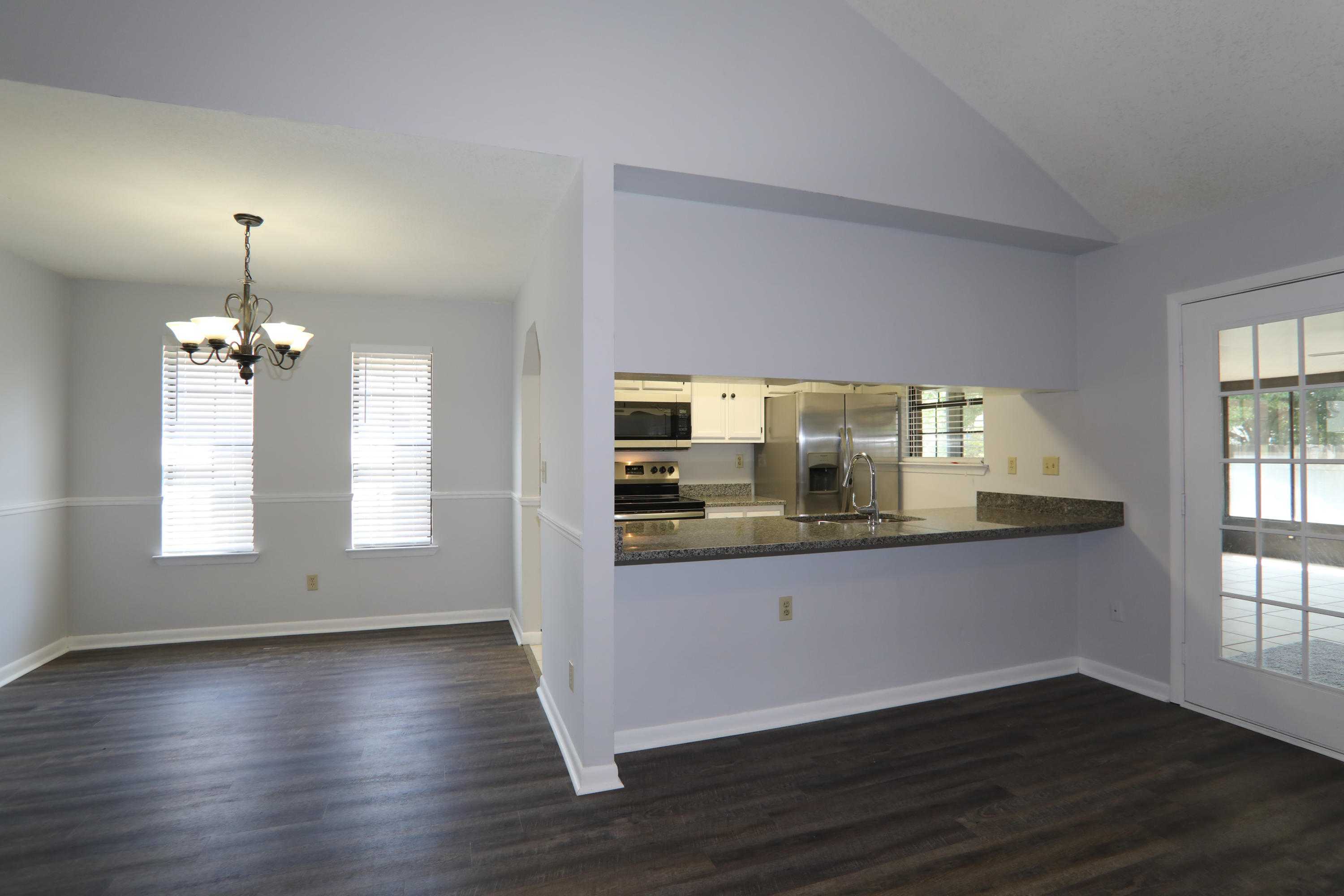 CHATEAU PRES DE LA MER - Residential