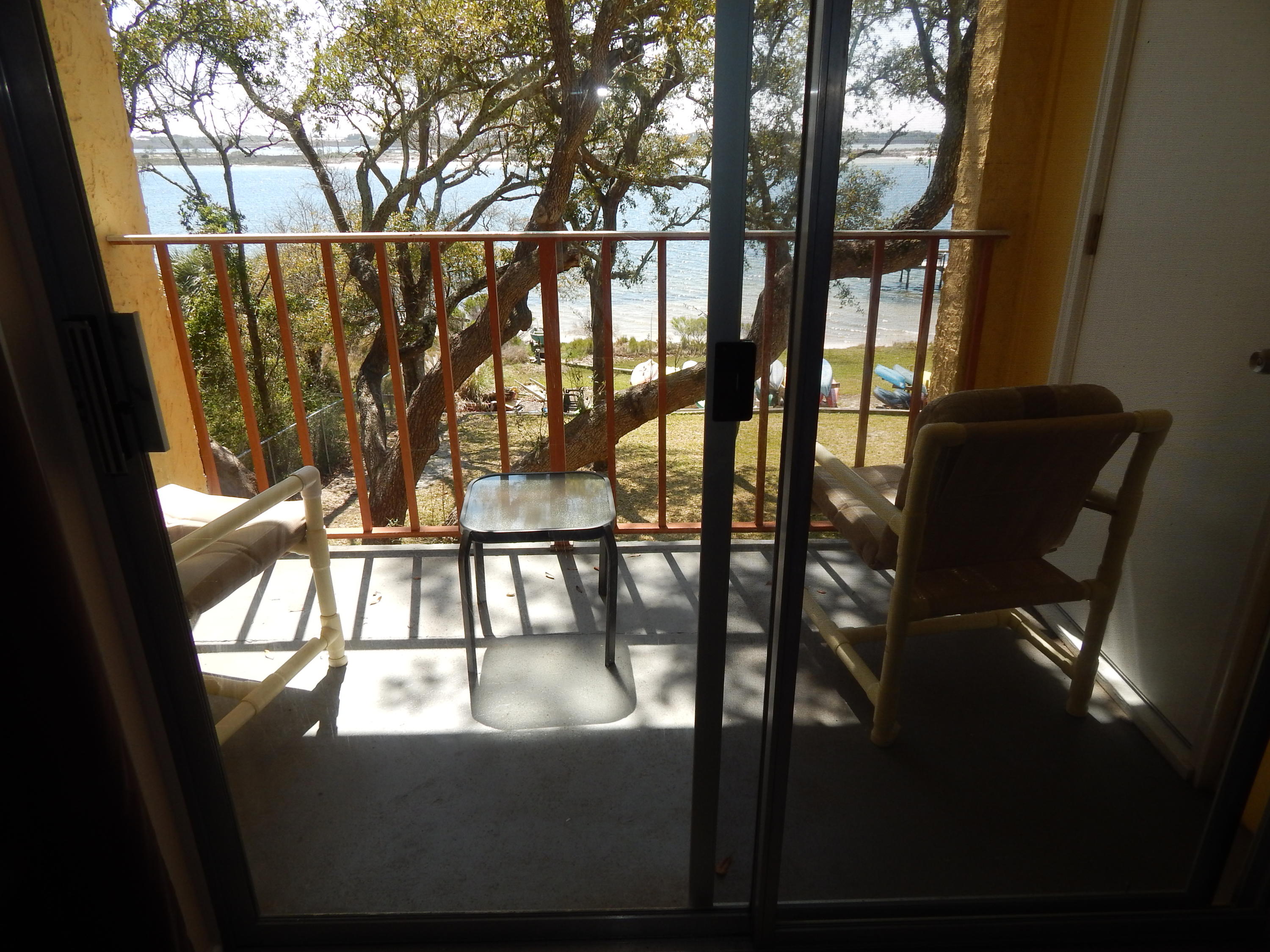 CEDARS CONDO - Residential