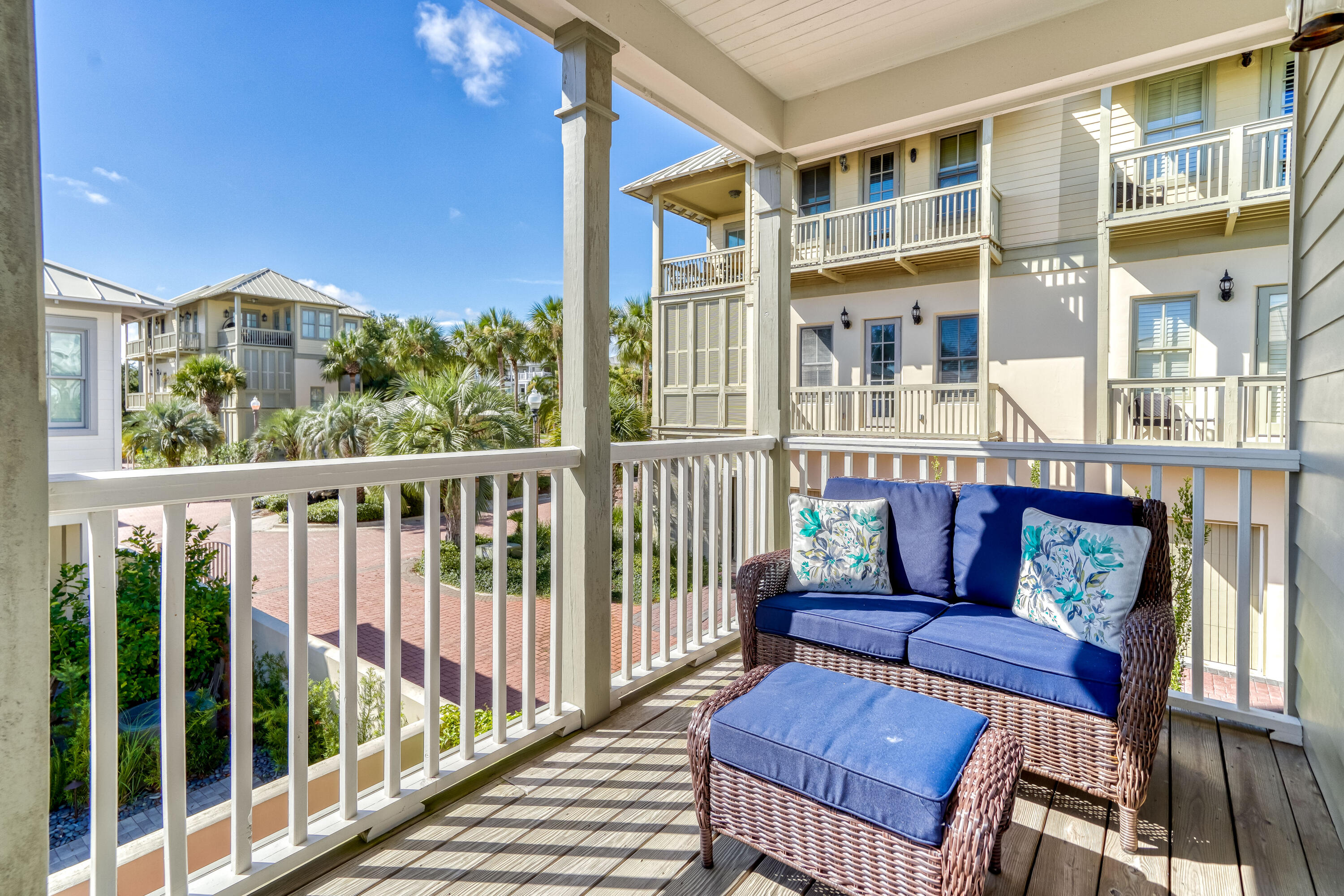 SUNSET BEACH - Residential