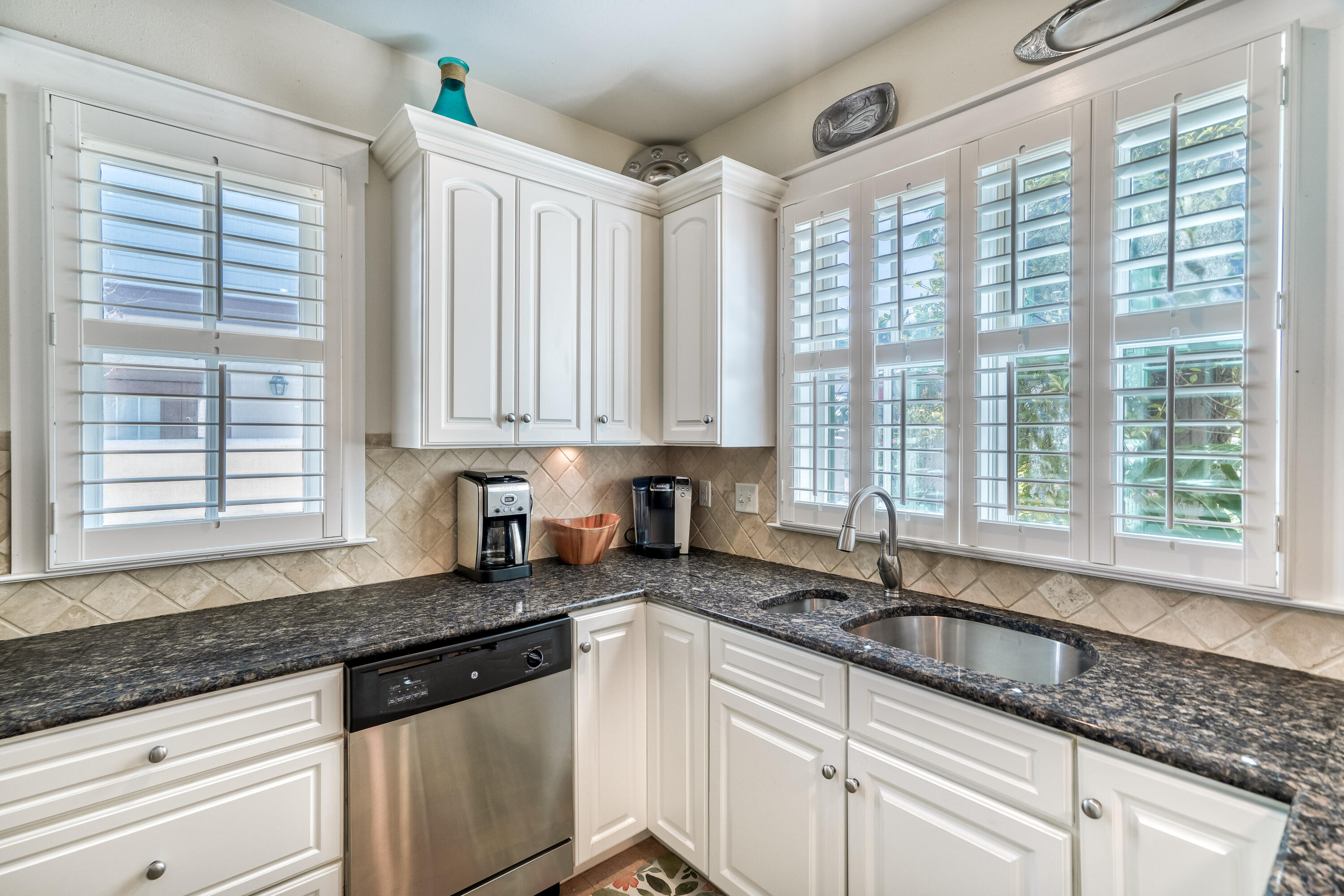 SUNSET BEACH - Residential