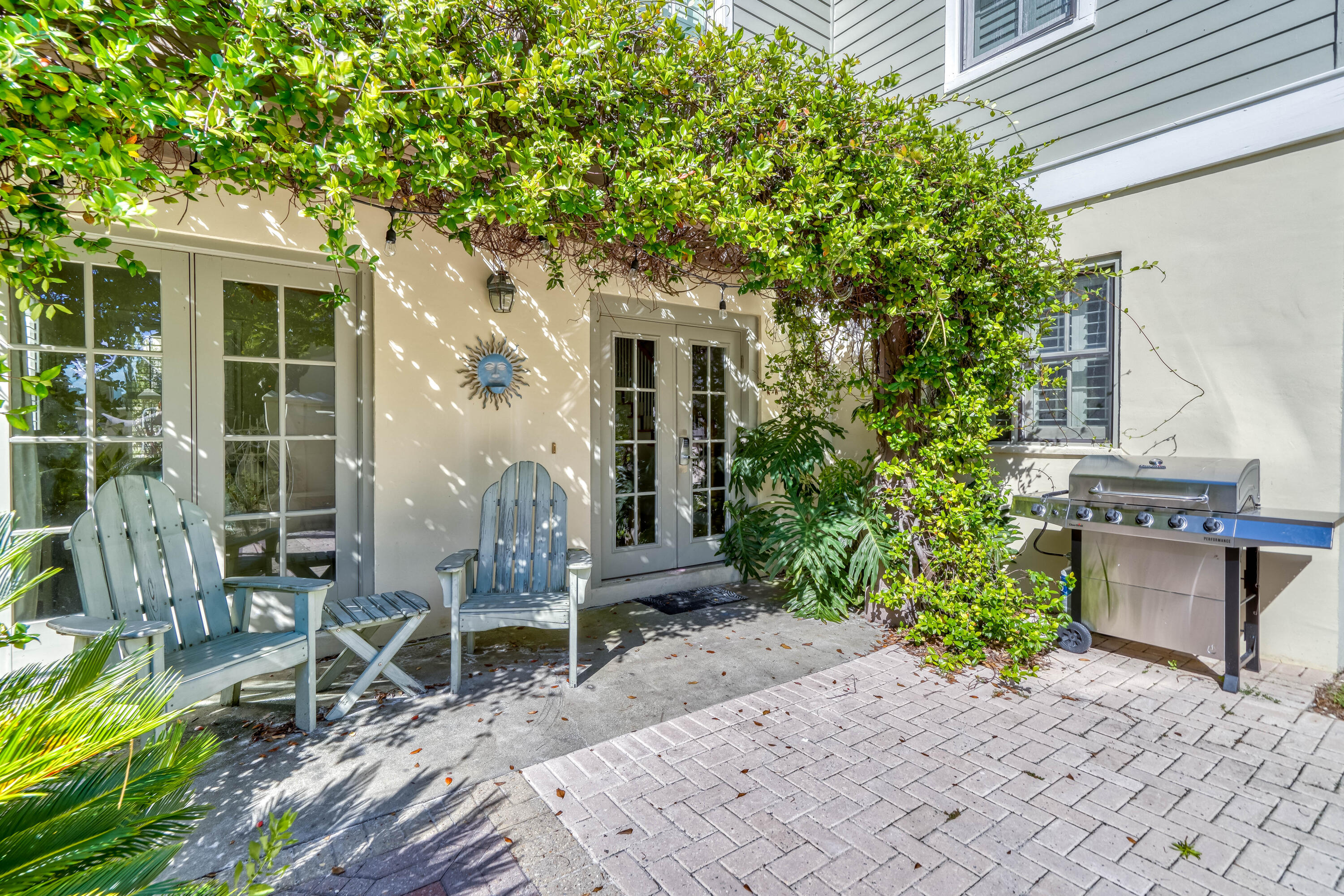 SUNSET BEACH - Residential