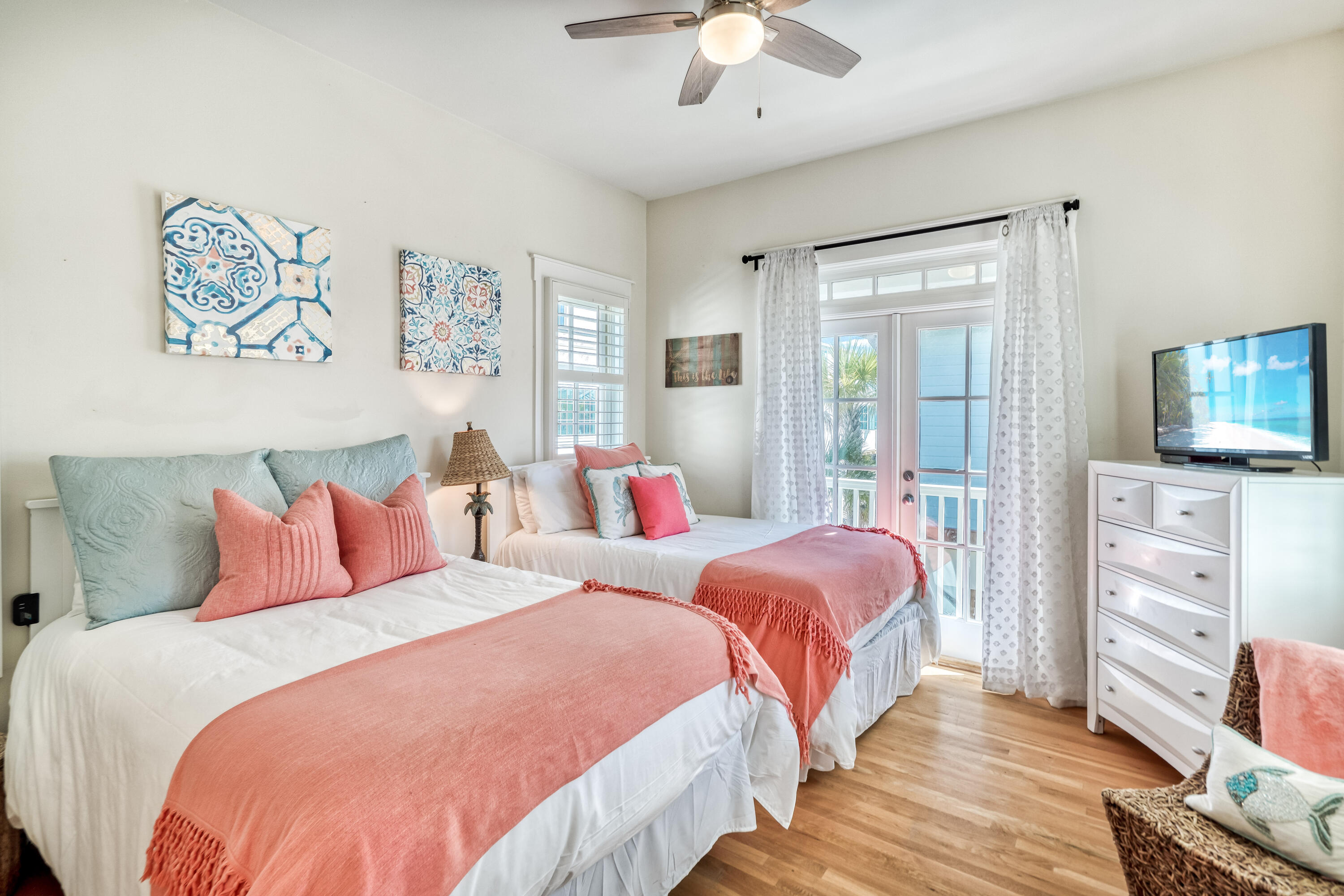 SUNSET BEACH - Residential