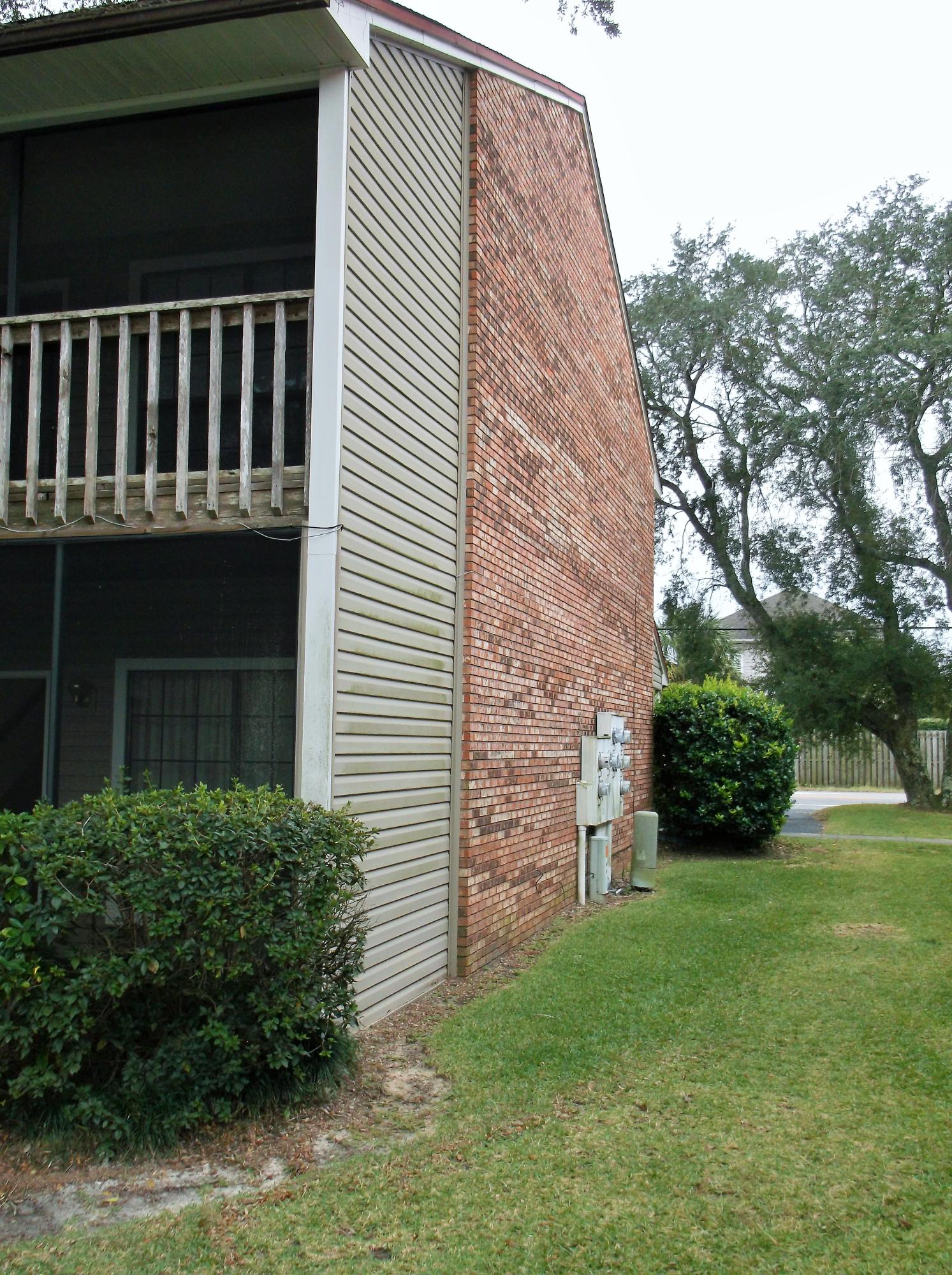 GARDEN VILLAS PH 1 - Residential