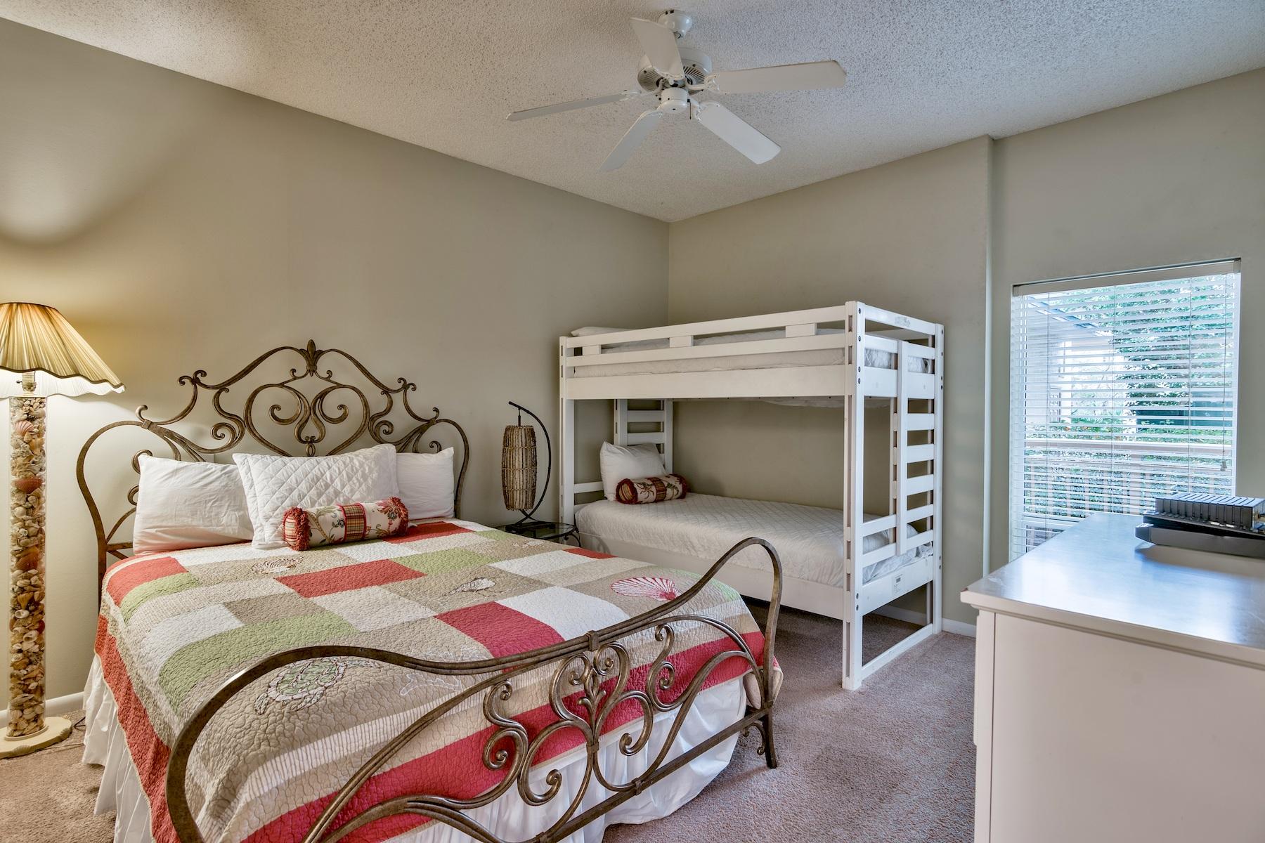 HIGH POINTE RESORT CONDO - Residential