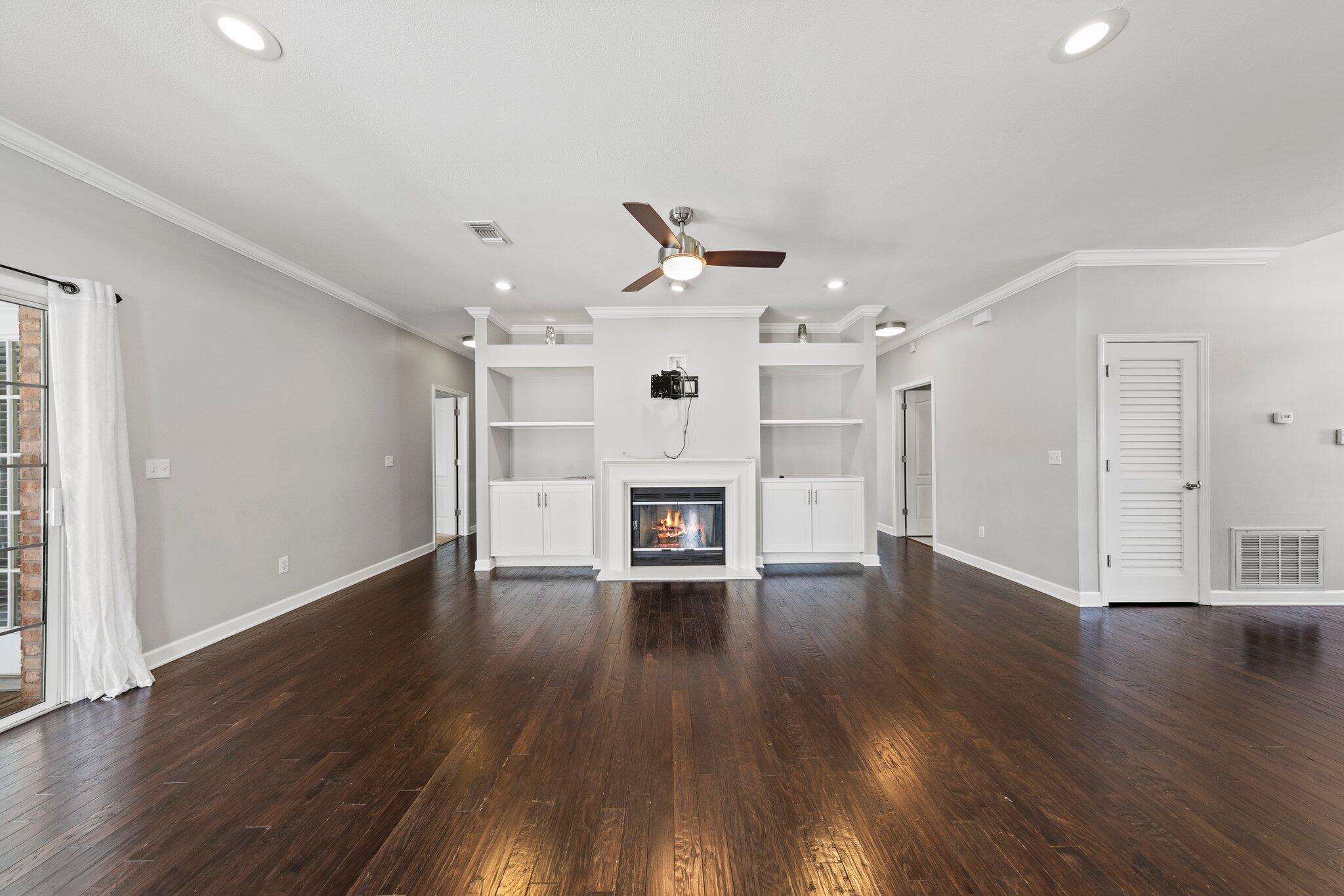 Miller's Run at Bluewater Bay - Residential Lease